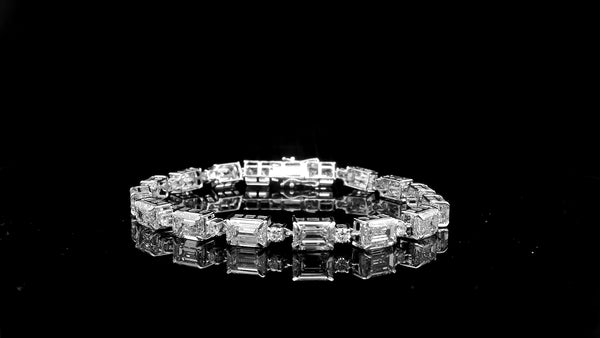 17.45 Carats Lab Grown Diamond 14K Gold Bracelet