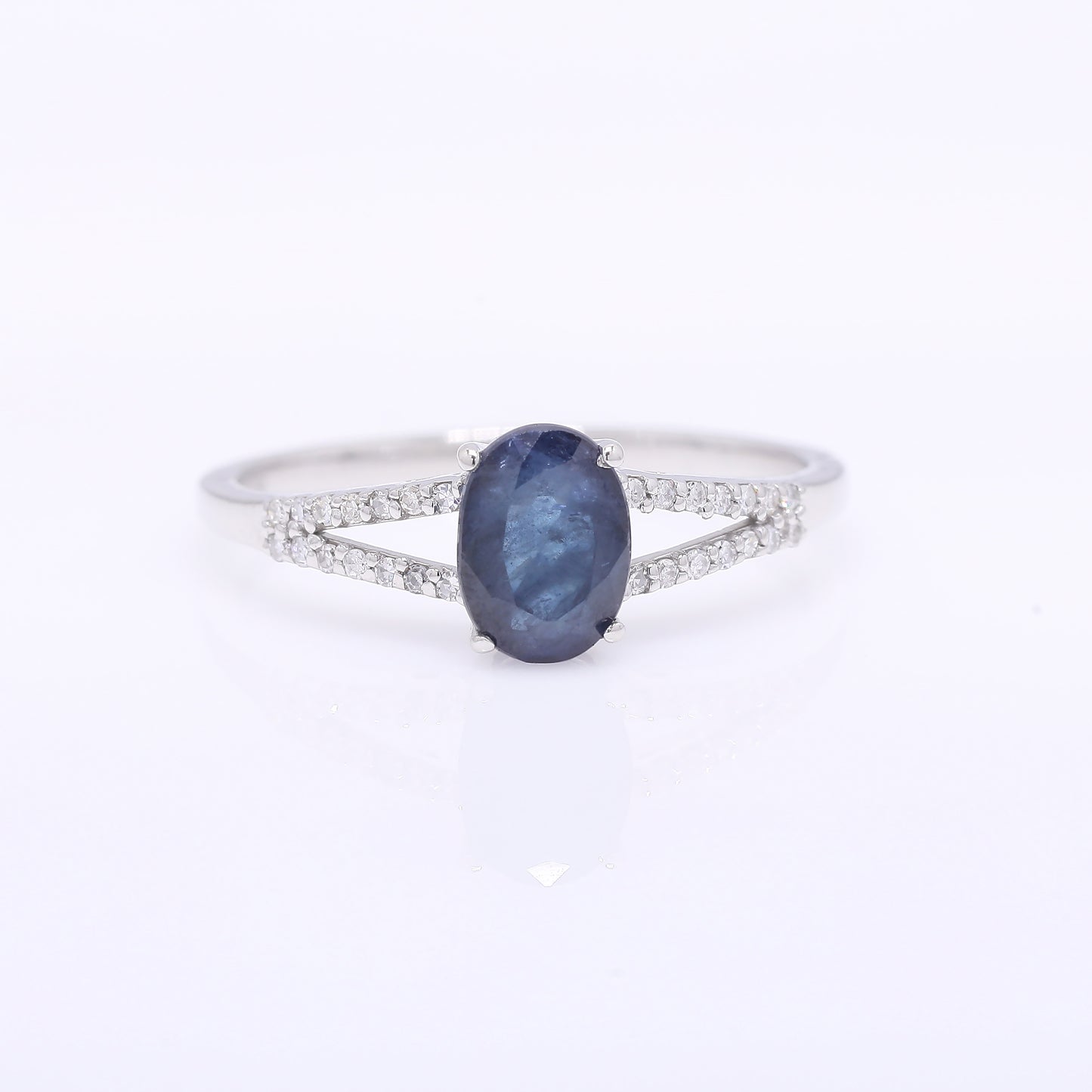 1.54 Ct Oval Mixed Cut Natural Sapphire 950 Platinum Ring