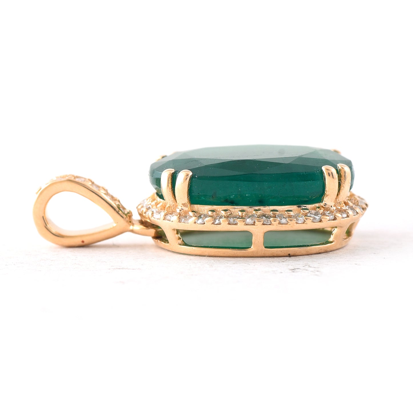 4.62 Ct Oval Mixed Cut Natural Emerald 14K Gold Pendant