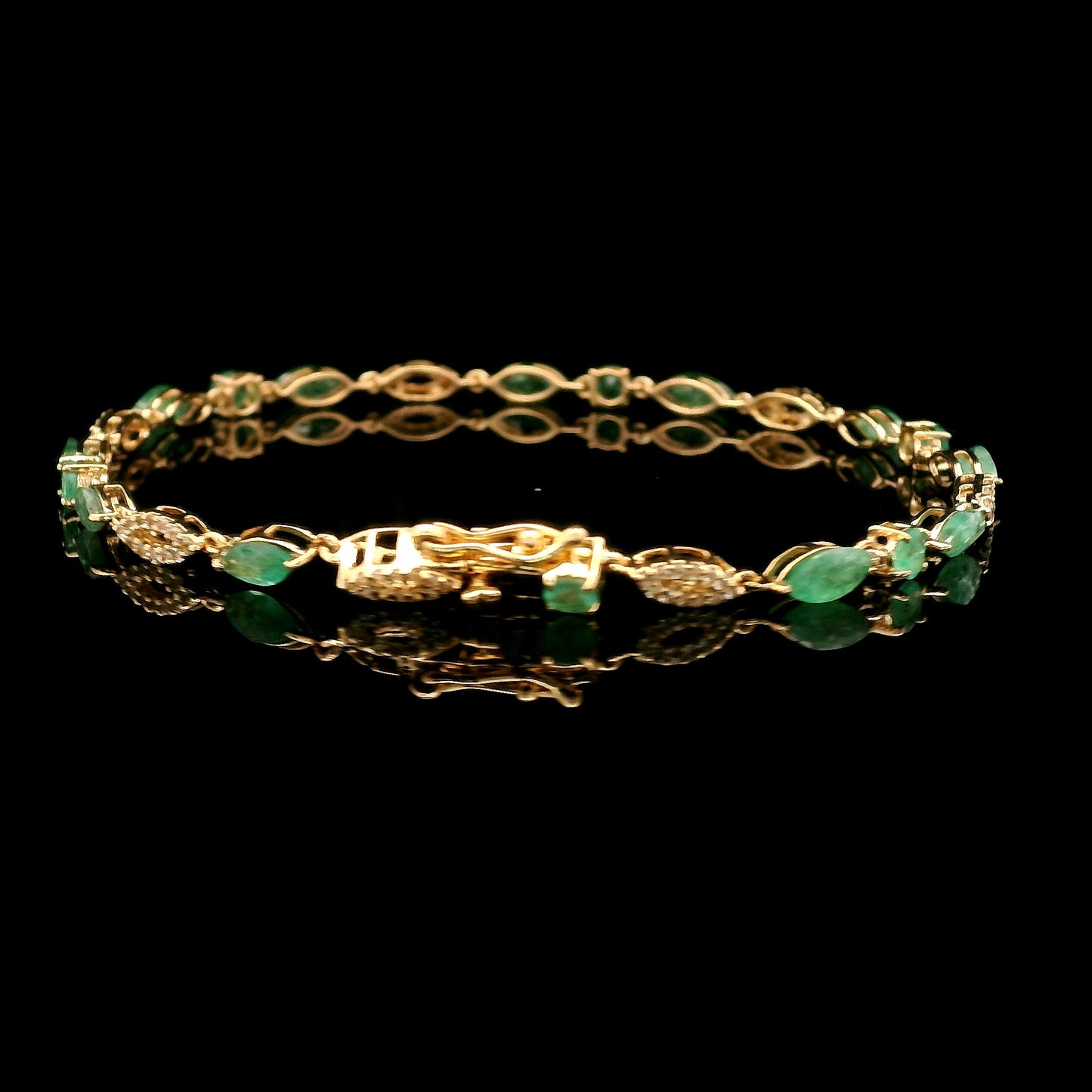 3.35 Ct Marquise Emerald 14K Gold Bracelet