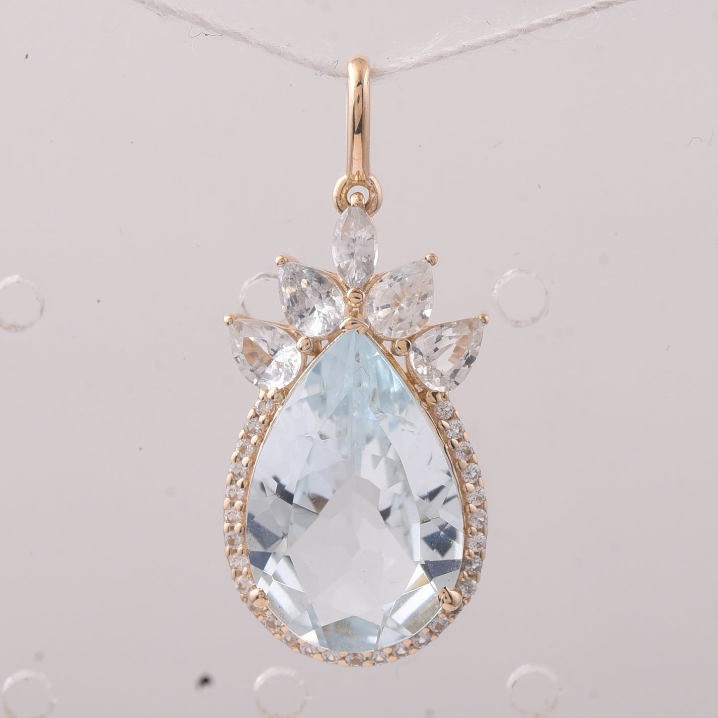 4.68 Ct Pear Aquamarine 9K Gold Pendant