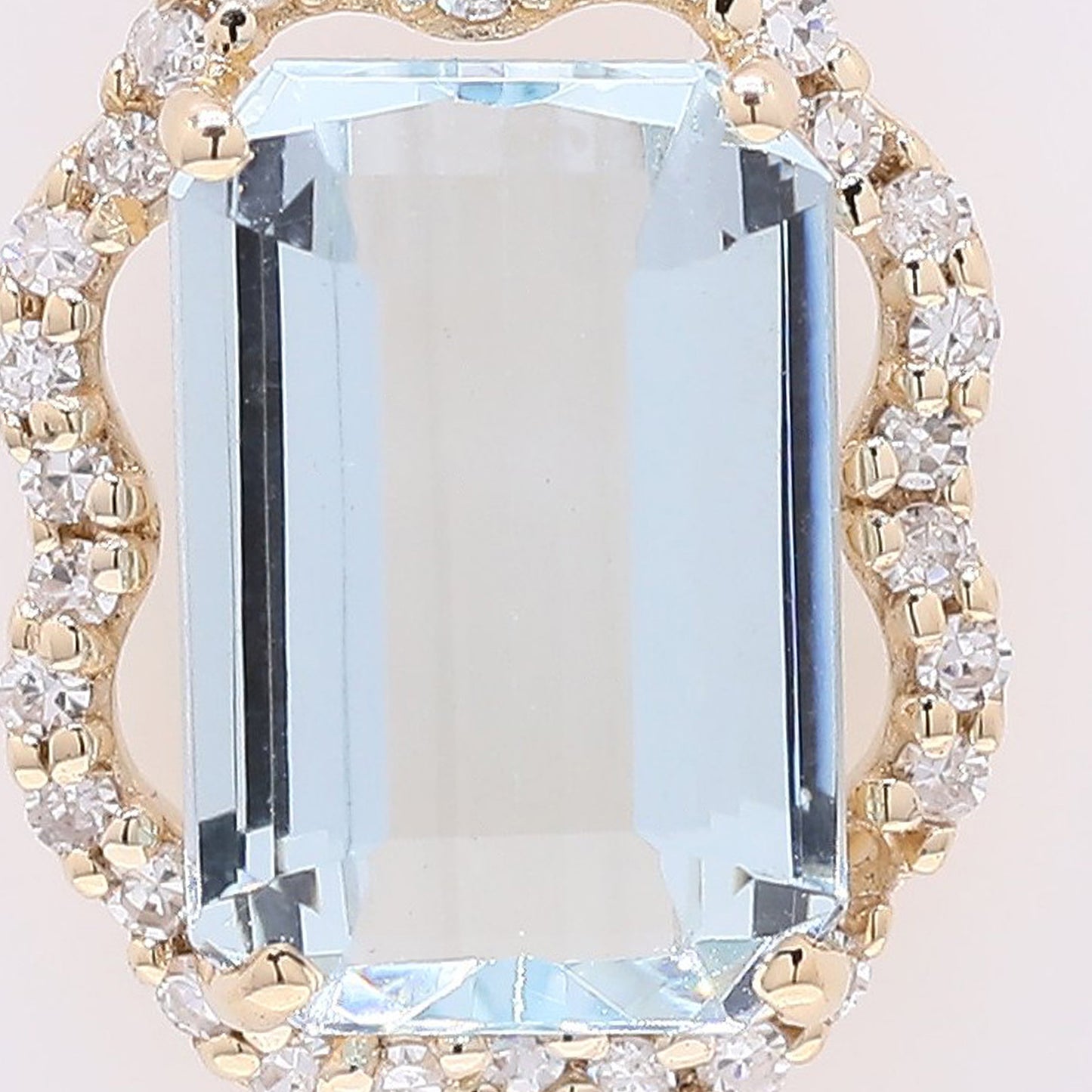 1.61 Ct Octagon Step Cut Natural Aquamarine 14K Gold Pendant