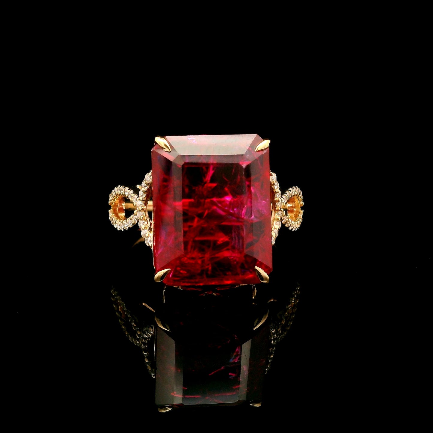 9.74 Ct Emerald Cut Lab Grown Ruby 14K Gold Ring