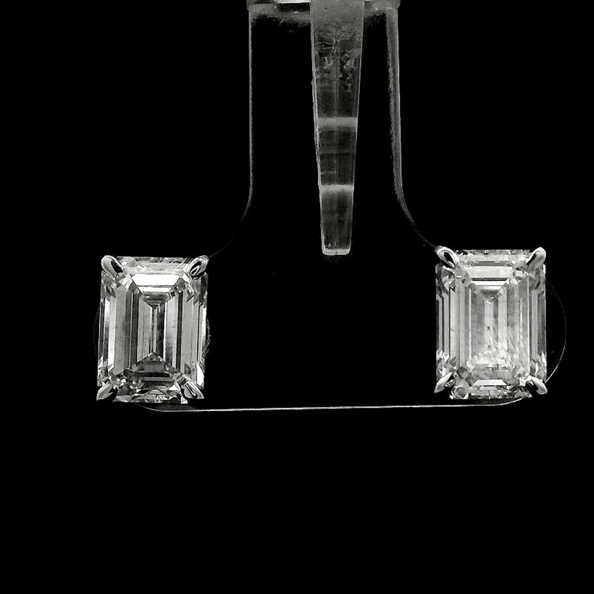 2.75 Carats Lab Grown Diamond 14K Gold Earrings
