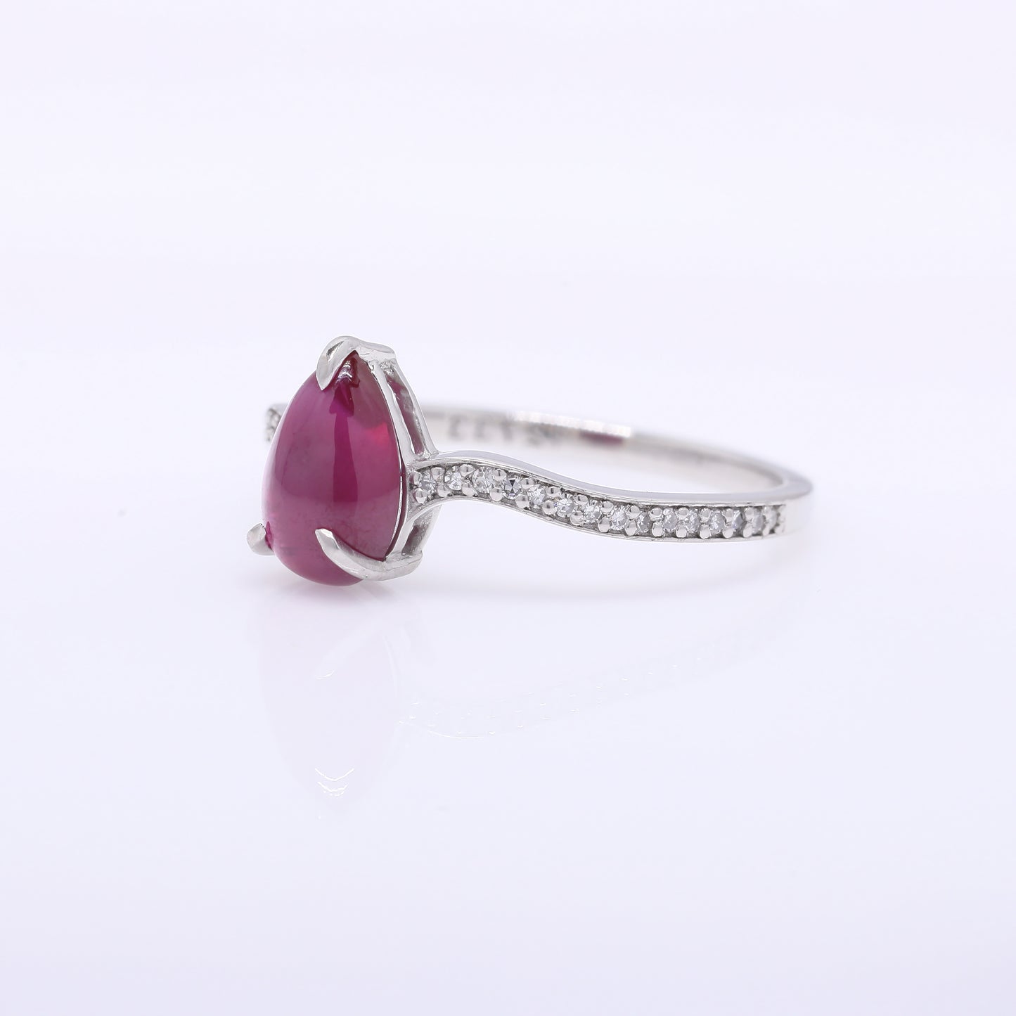 1.89 Ct Pear Cabochon Cut Natural Ruby 950 Platinum Ring