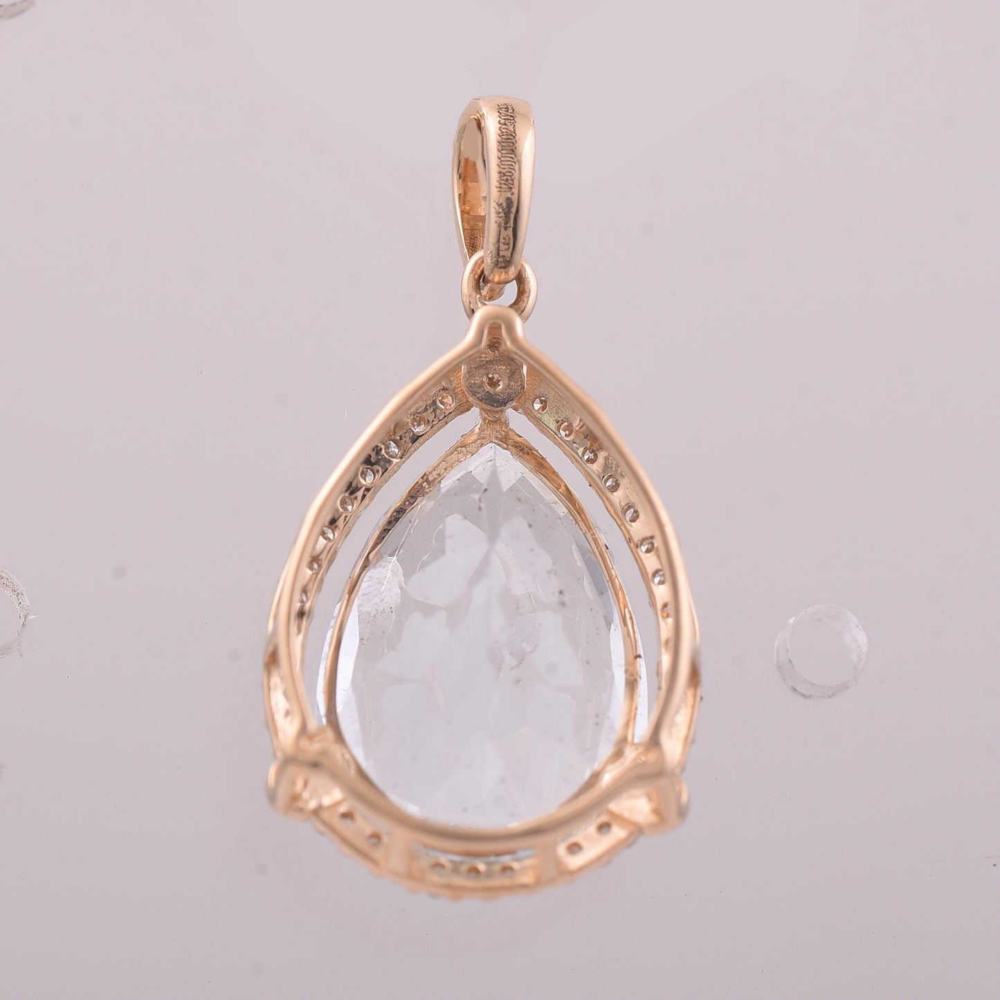 3.51 Ct Pear Mixed Cut Natural Aquamarine 14K Gold Pendant