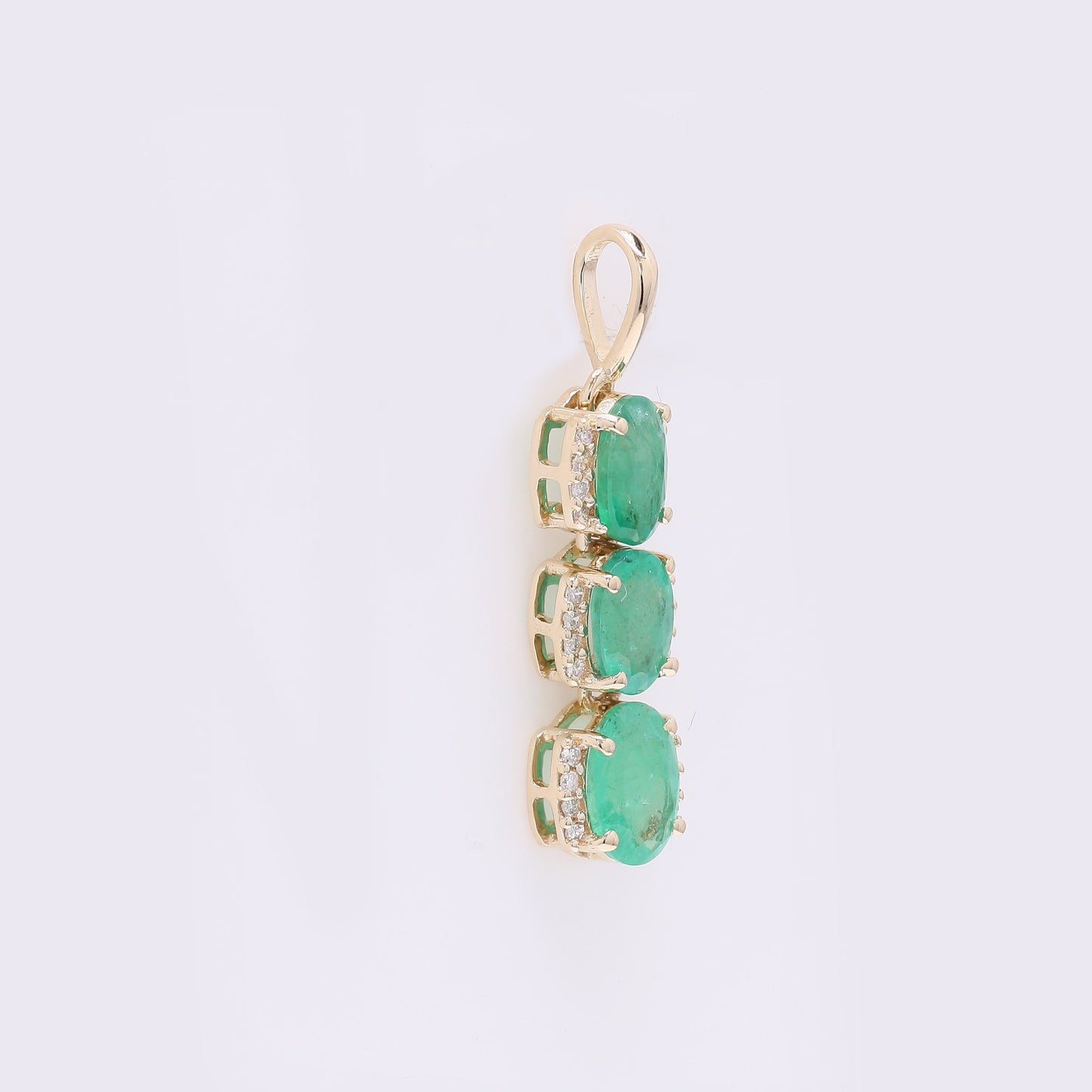1.62 Ct Oval Mixed Cut Natural Emerald 14K Gold Pendant