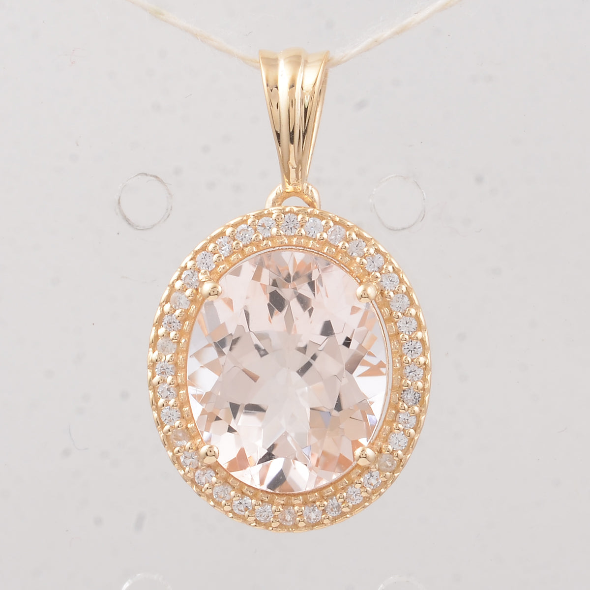 3.31 Ct Oval Morganite 9K Gold Pendant