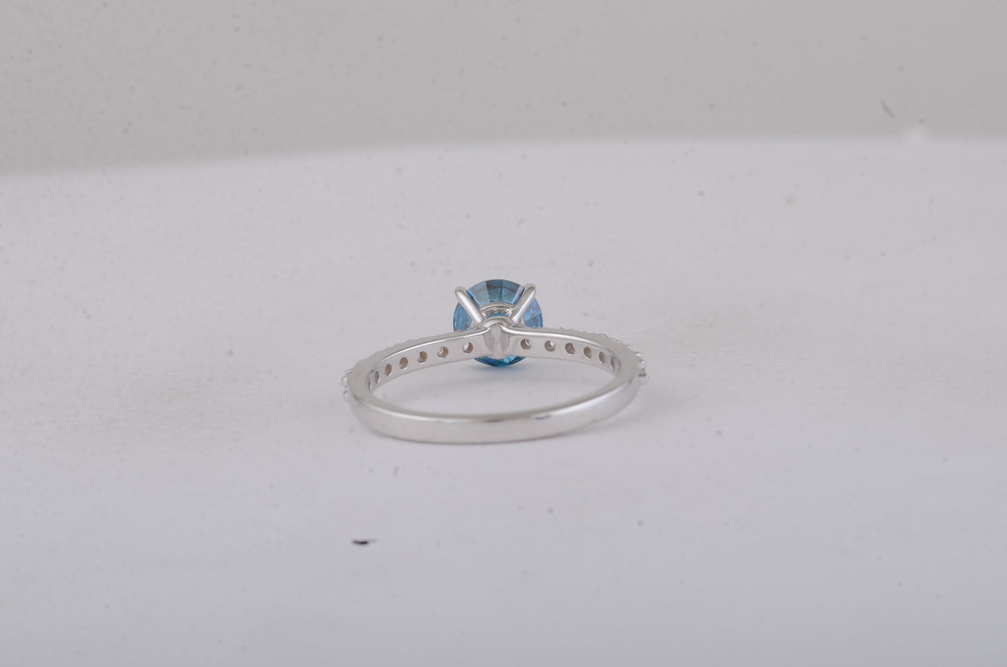 1.47 Carats Blue Lab Grown Diamond 14K Gold Ring