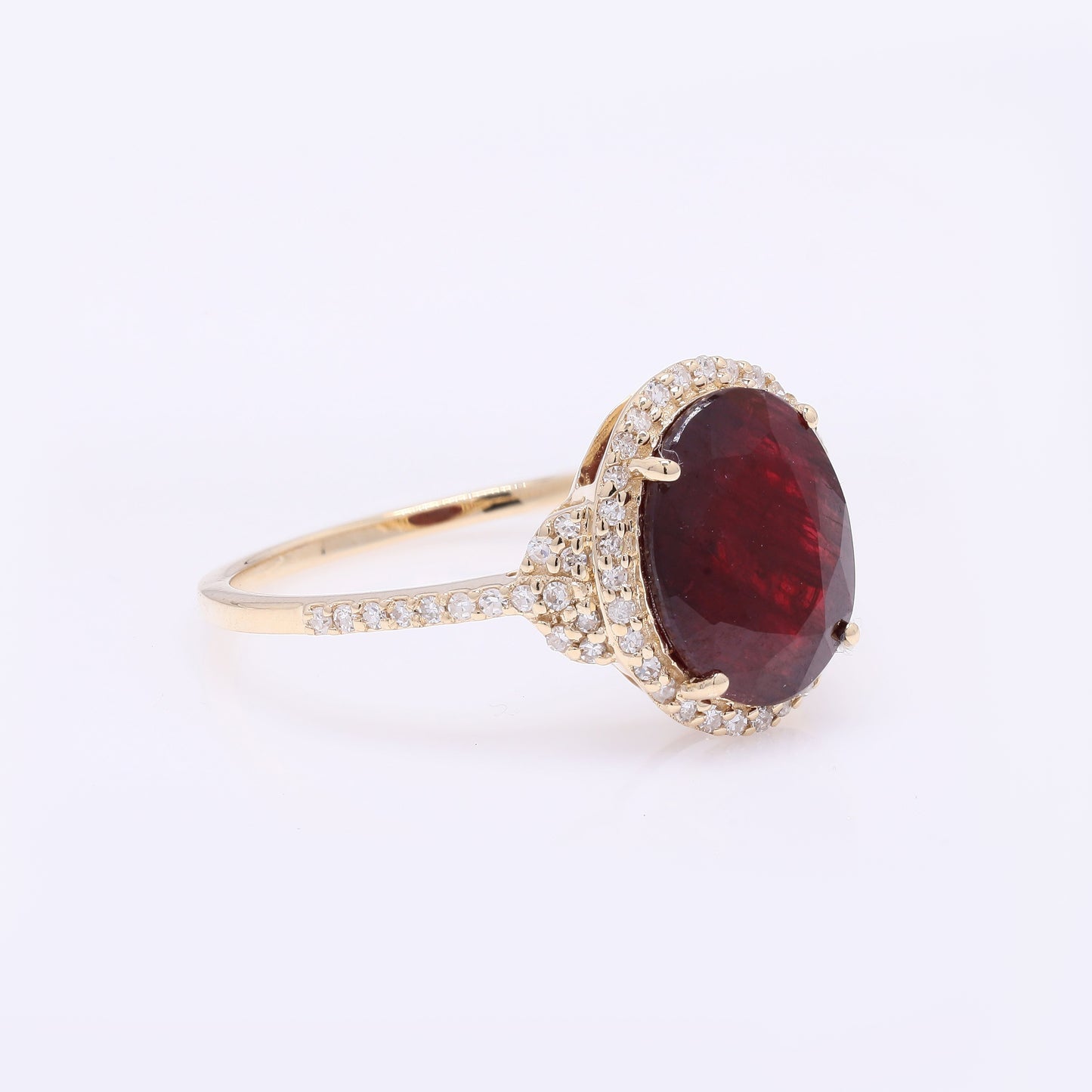 3.13 Ct Oval Mixed Cut Natural Corundum Ruby 14K Gold Ring