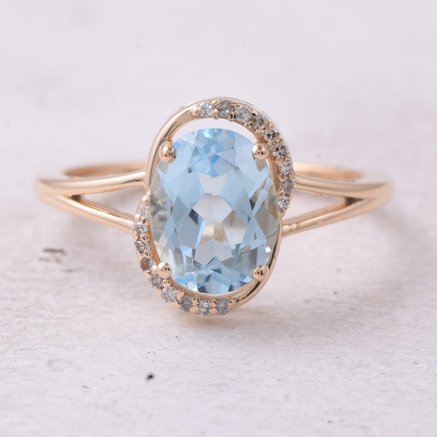 2.39 Ct Oval Mixed Cut Natural Topaz 14K Gold Ring