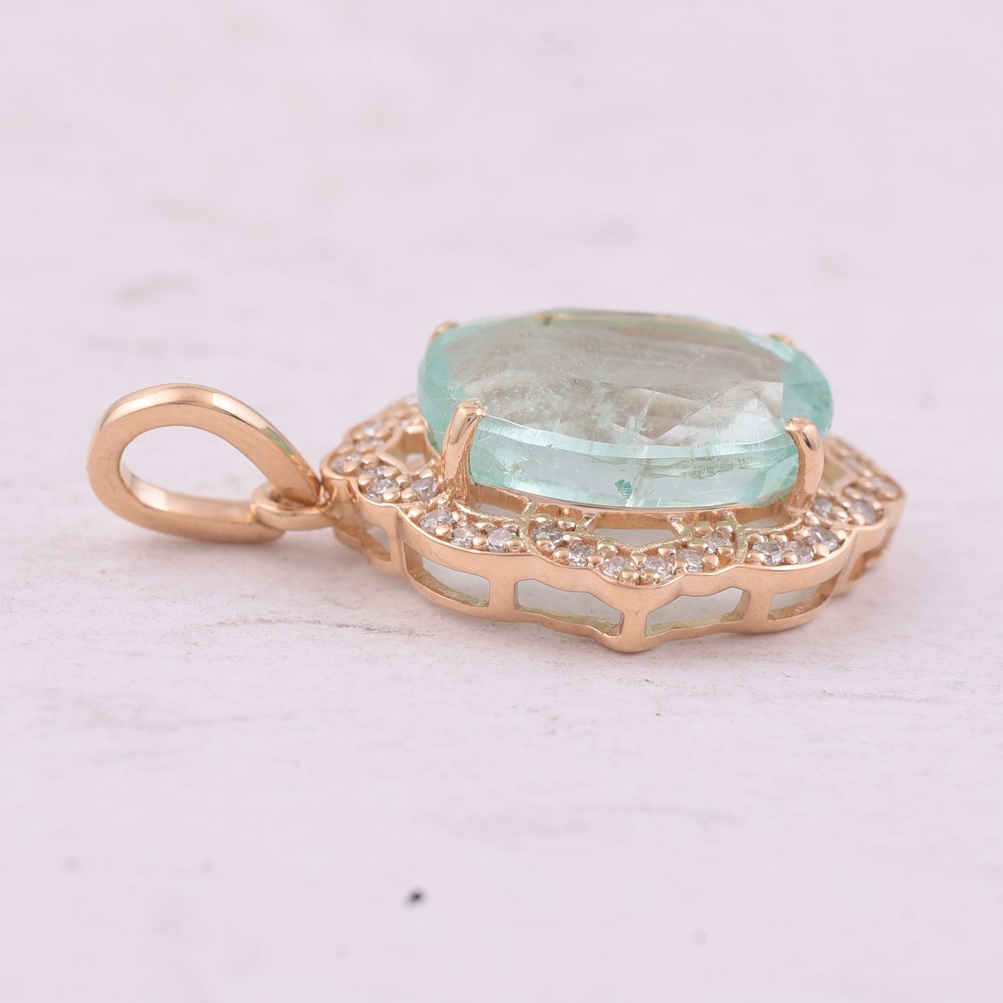 3.51 Ct Oval Mixed Cut Natural Emerald 14K Gold Pendant