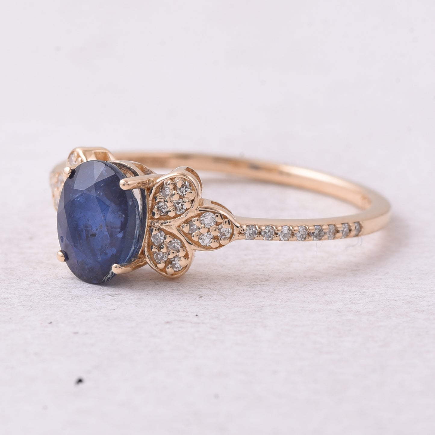 1.49 Ct Oval Mixed Cut Natural Sapphire 14K Gold Ring