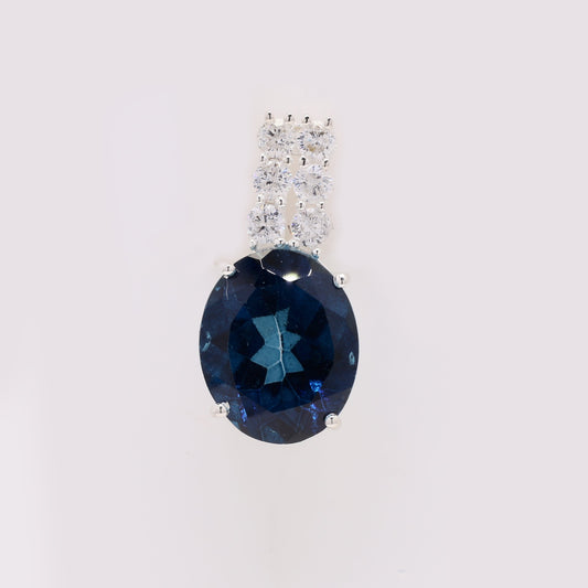 6.59 Ct Oval Lbt Color Topaz 925 Silver Pendant