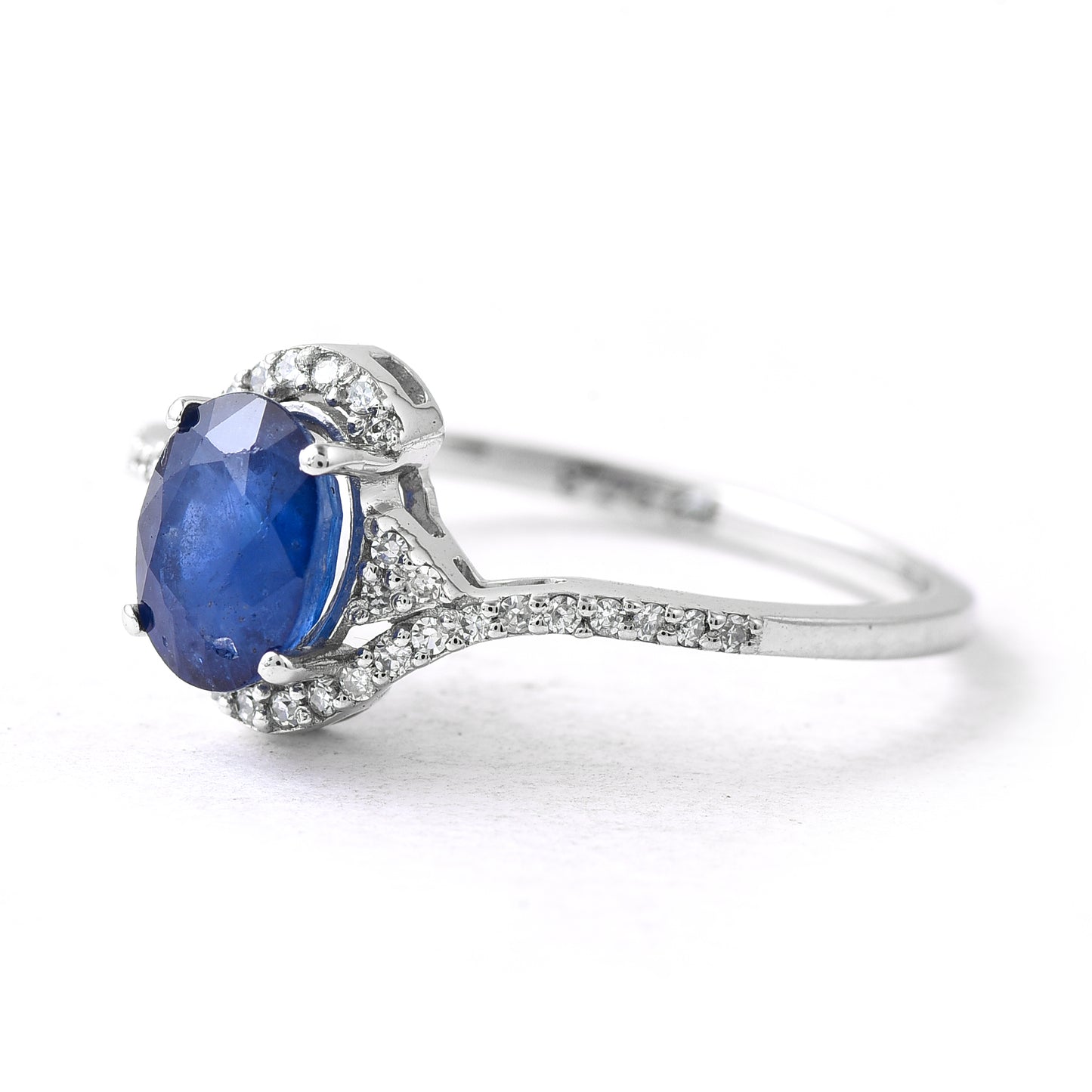 1.47 Ct Oval Sapphire 950 Platinum Ring