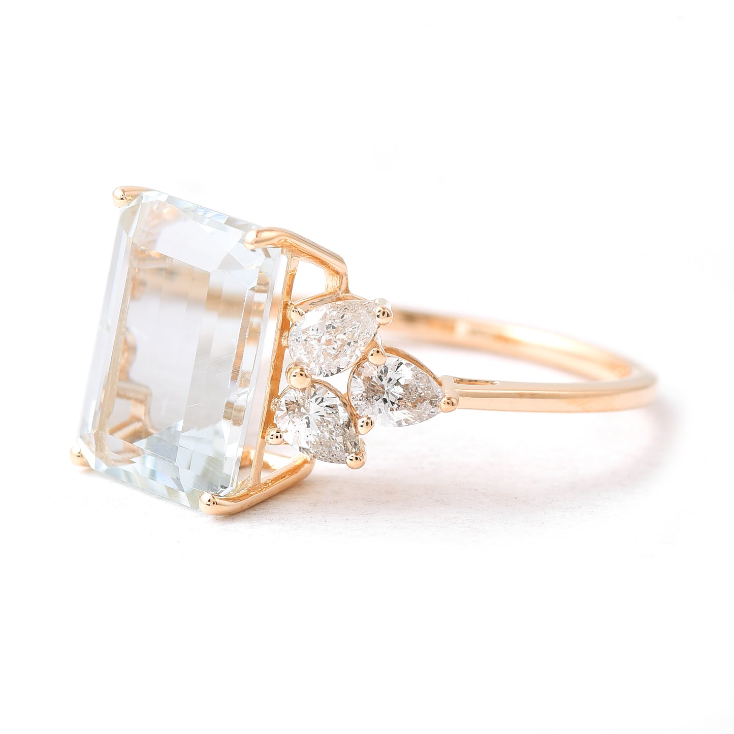 4.55 Ct Octagon Aquamarine 14K Gold Ring