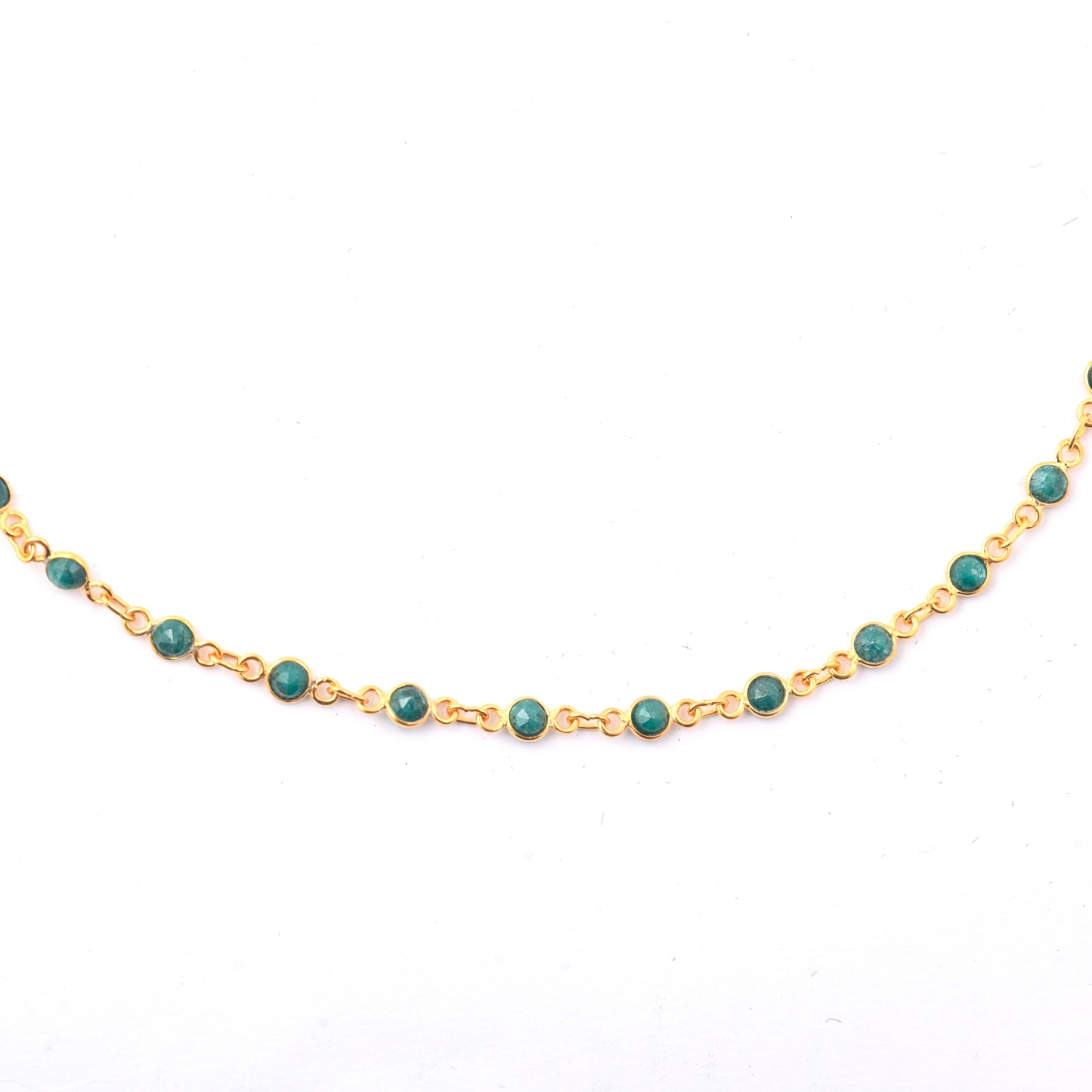 15.68 Ct Round Dyed Emerald 925 Sterling Silver Necklace