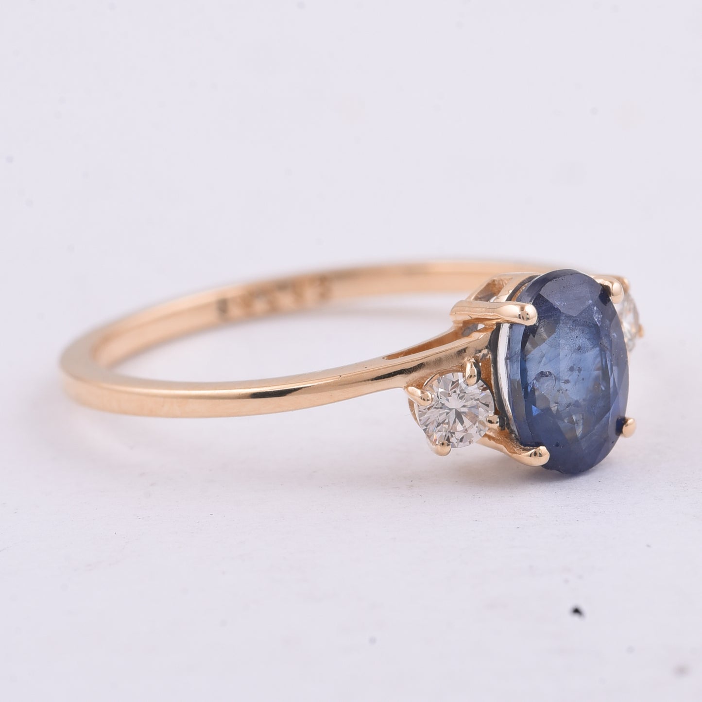 1.20 Ct Oval Natural Sapphire 14K Gold Ring