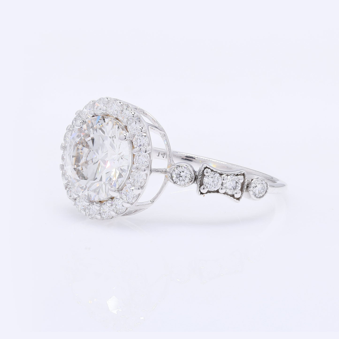 2.75 Carats Lab Grown Diamond 14K Gold Ring