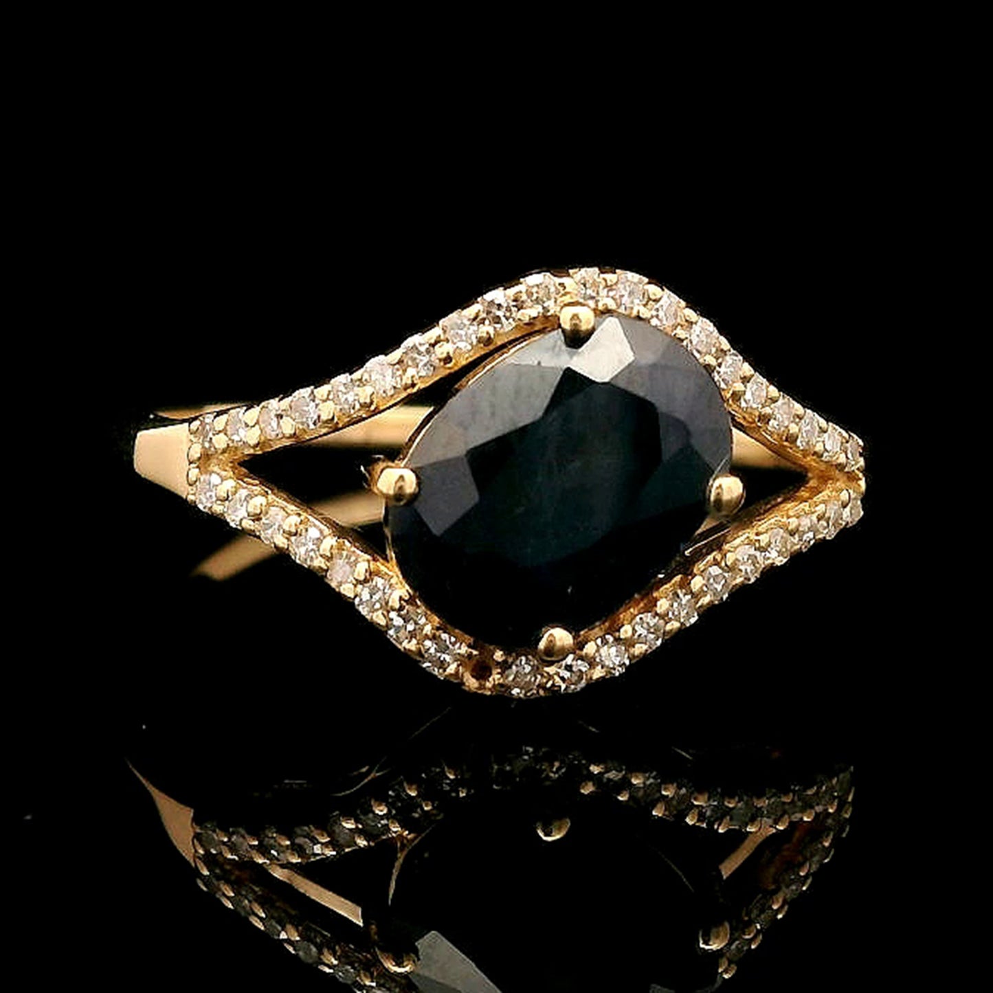 1.93 Ct Oval Mixed Cut Natural Sapphire 14K Gold Ring