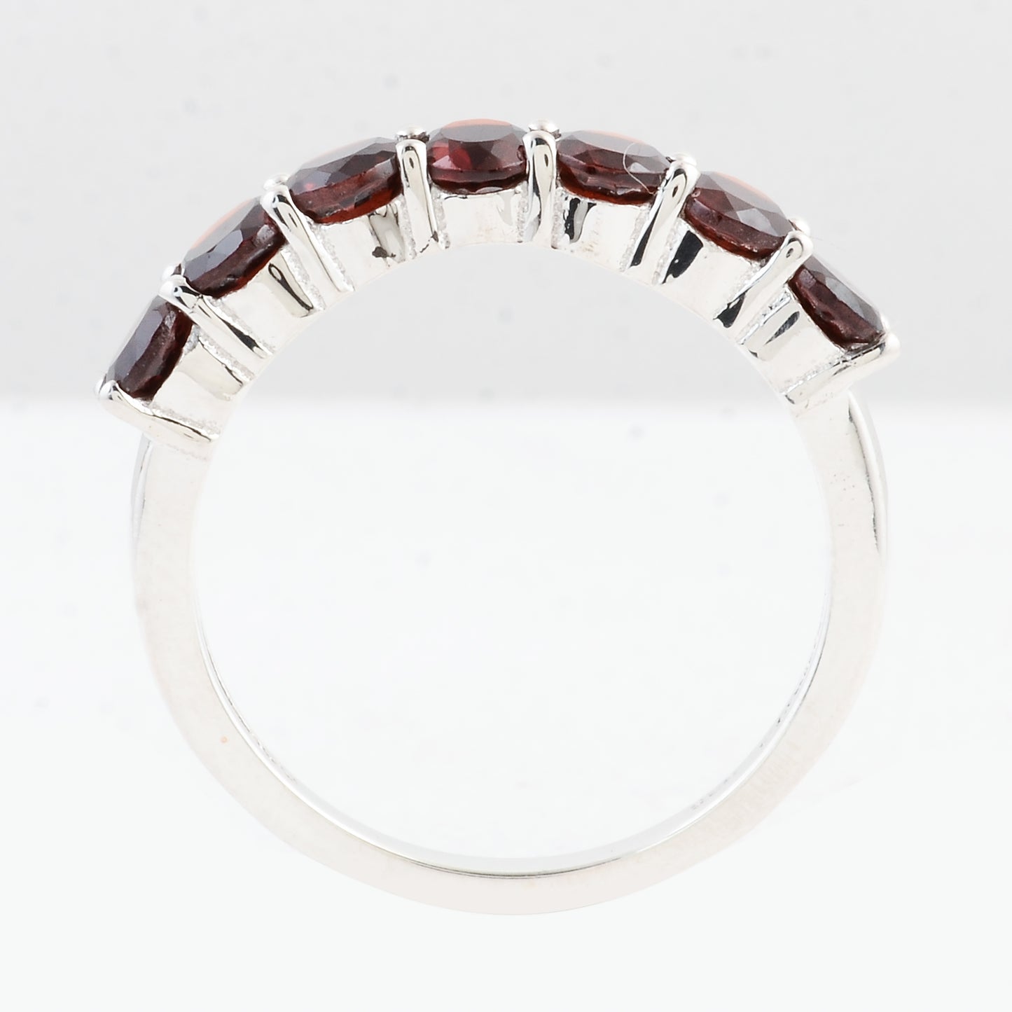 1.85 Ct Round Garnet 925 Sterling Silver Ring