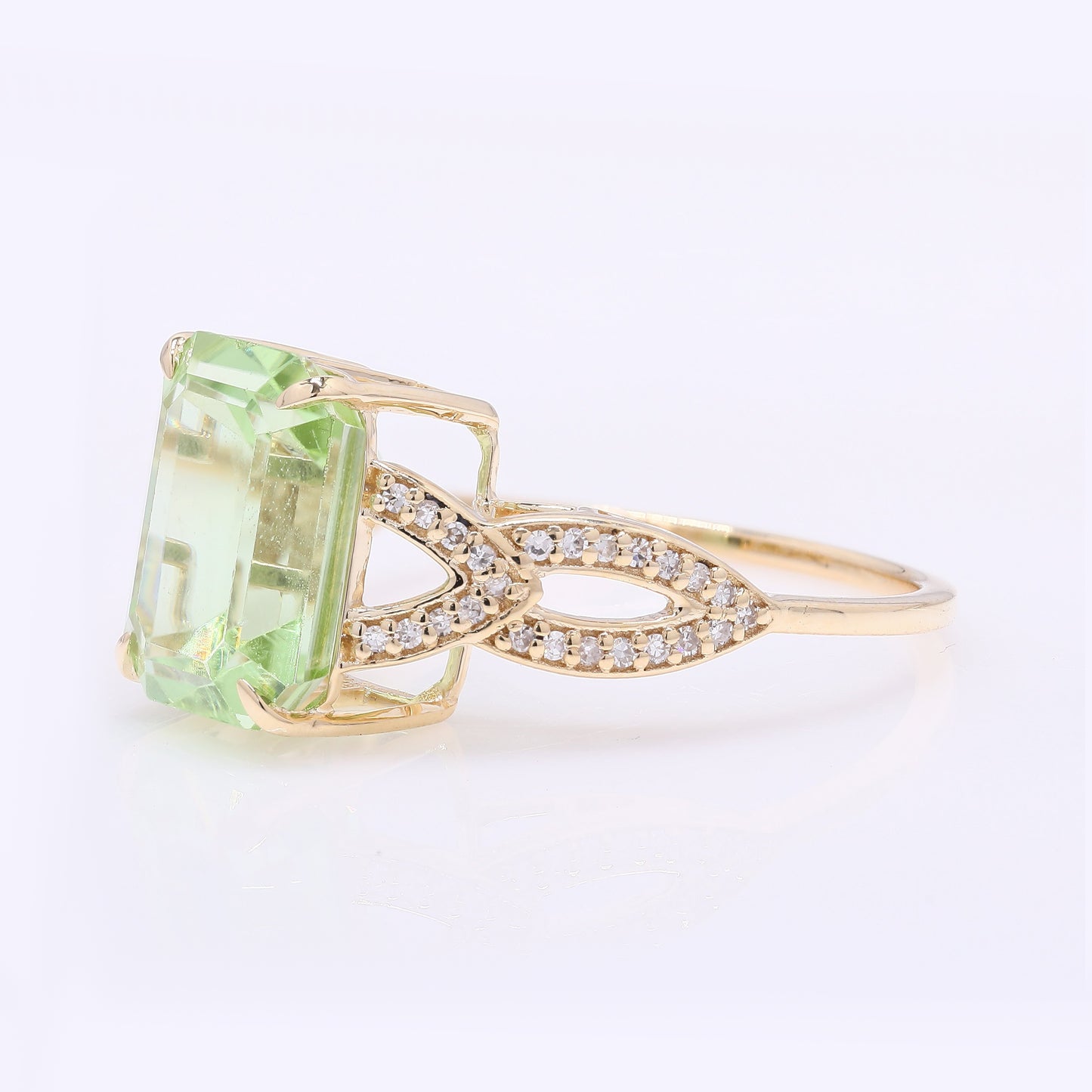 4.95 Ct Pear Mixed Cut Natural Peridot 14K Gold Ring