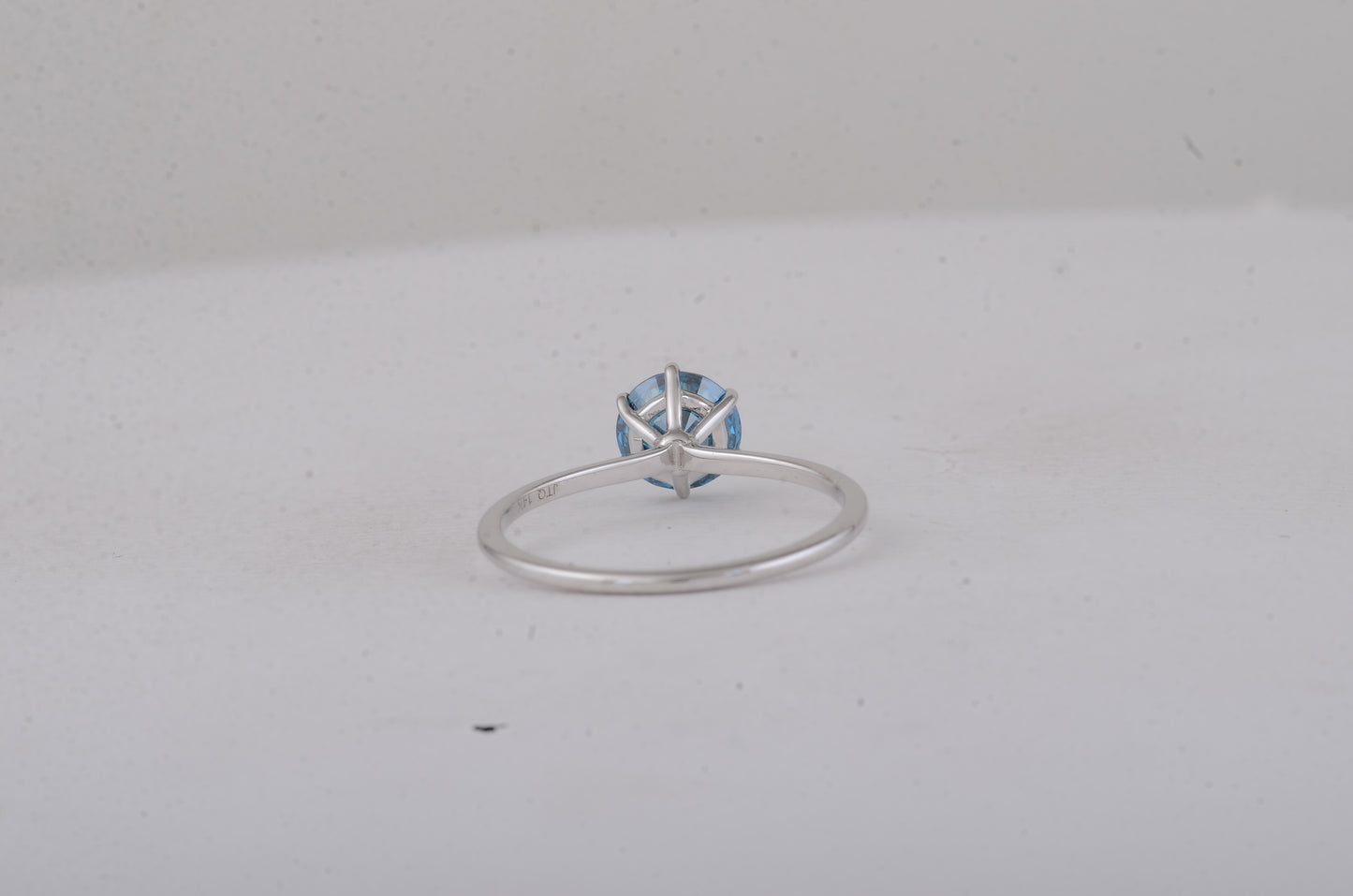 1.05 Carats Blue Lab Grown Diamond 14K Gold Ring