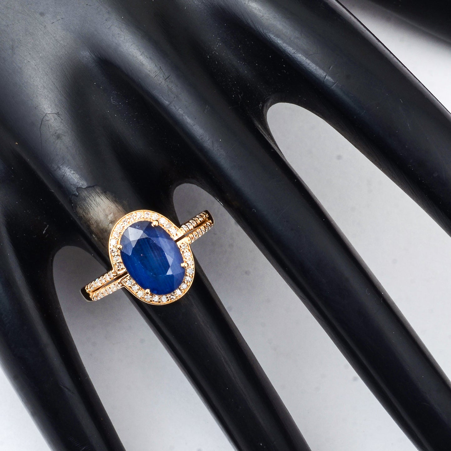 2.97 Ct Oval Mixed Cut Natural Sapphire 14K Gold Ring