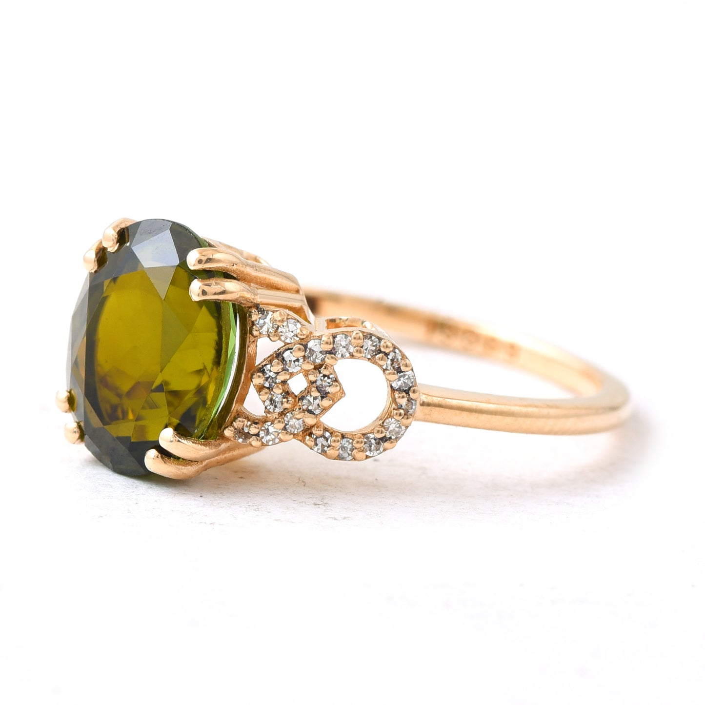 3.03 Ct Oval Tourmaline 14K Gold Ring