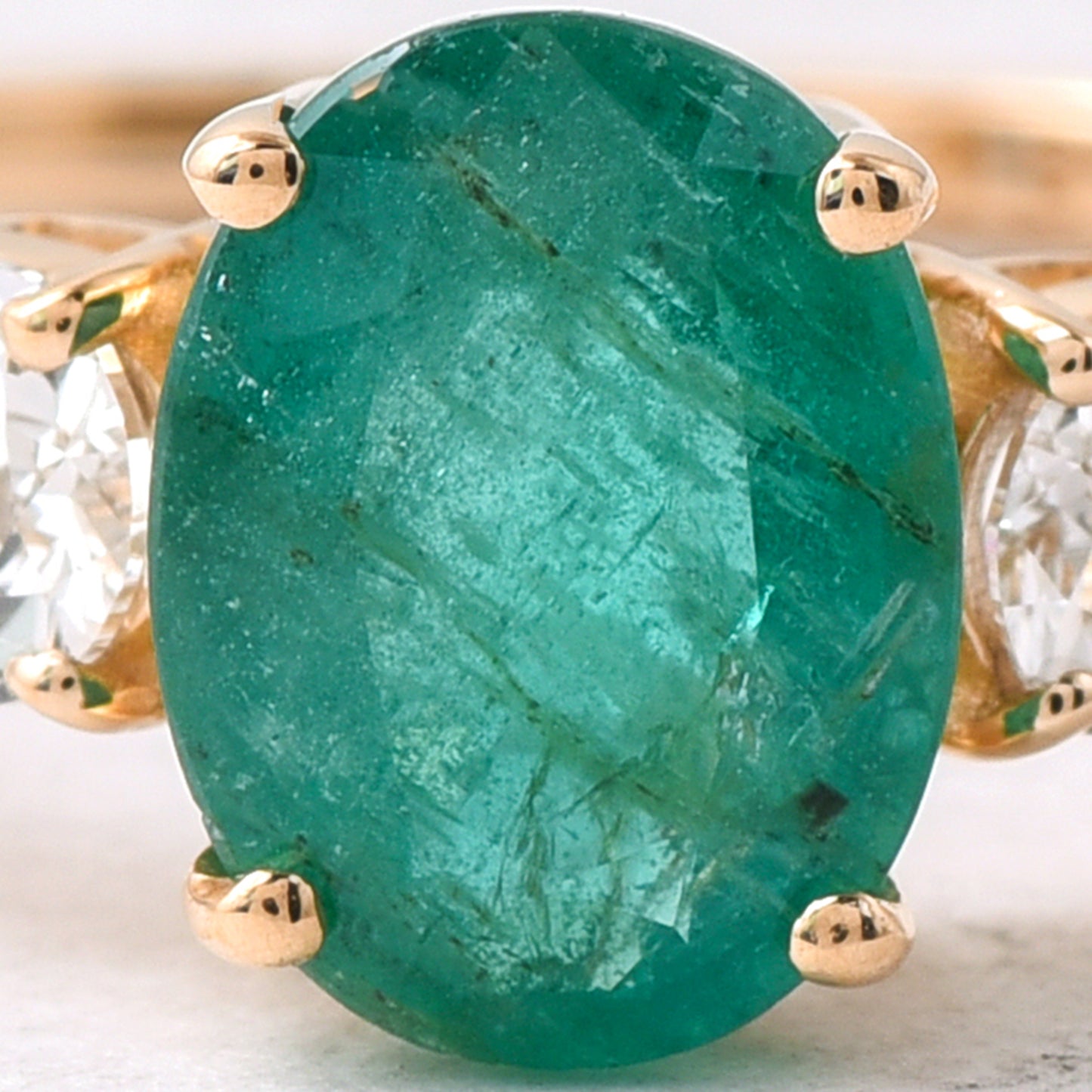 1.51 Ct Oval Mixed Cut Natural Emerald 14K Gold Ring