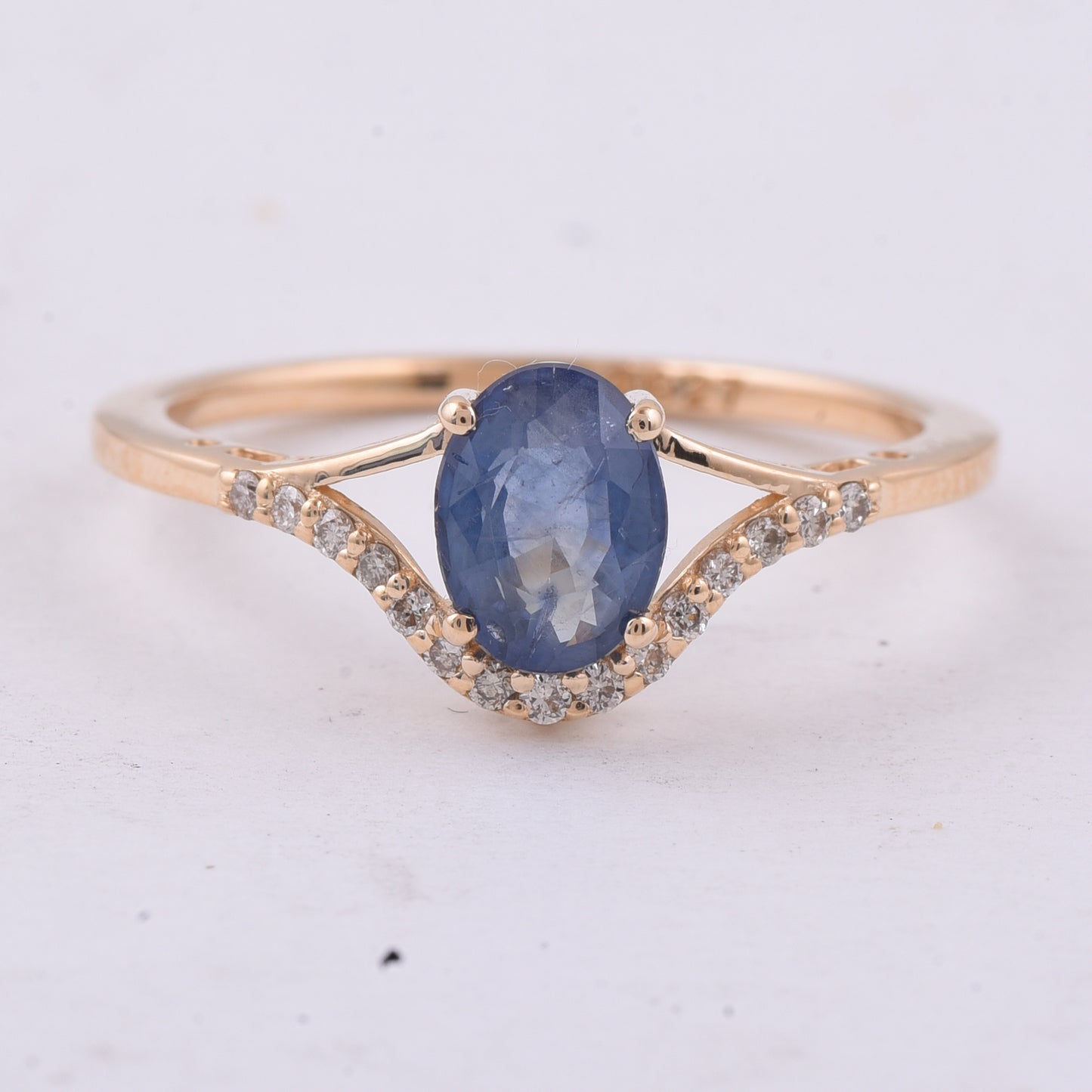 1.12 Ct Oval Natural Sapphire 14K Gold Ring