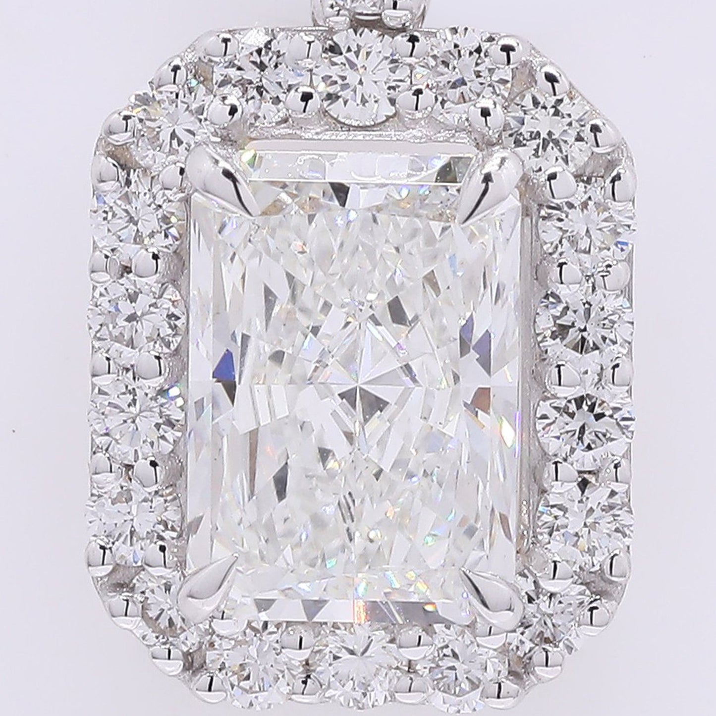 2.35 Carats Lab Grown Diamond 14K Gold Pendant