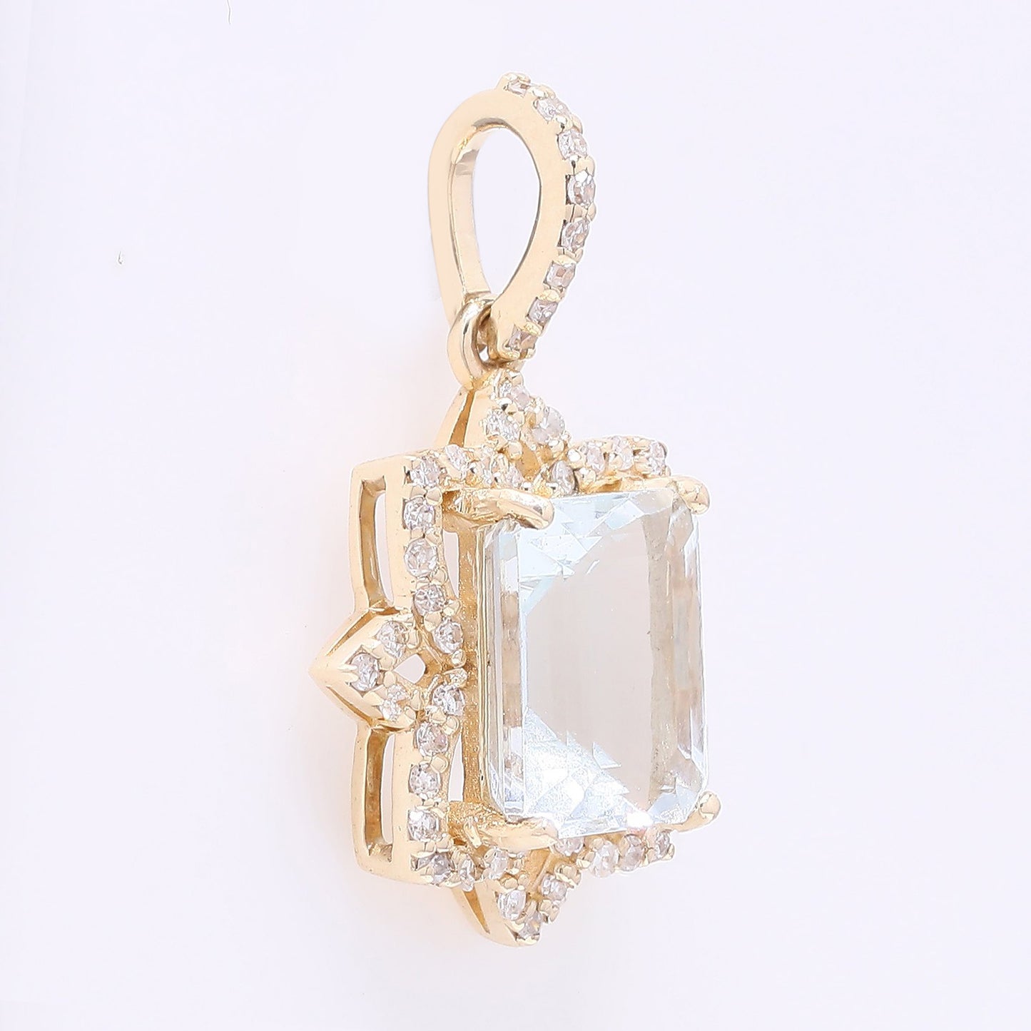 1.80 Ct Octagon Step Cut Natural Aquamarine 14K Gold Pendant