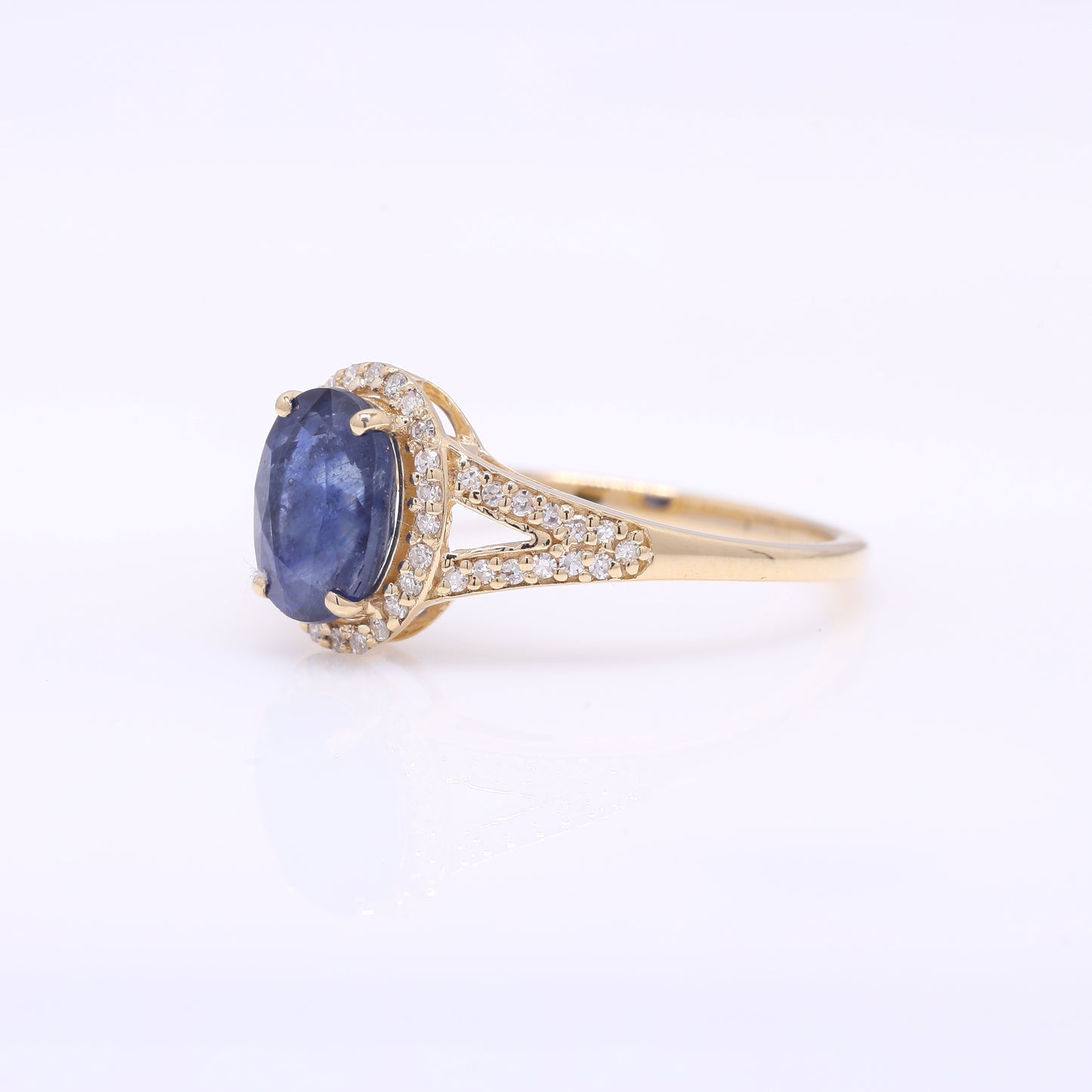 1.90 Ct Oval Mixed Cut Natural Sapphire 14K Gold Ring