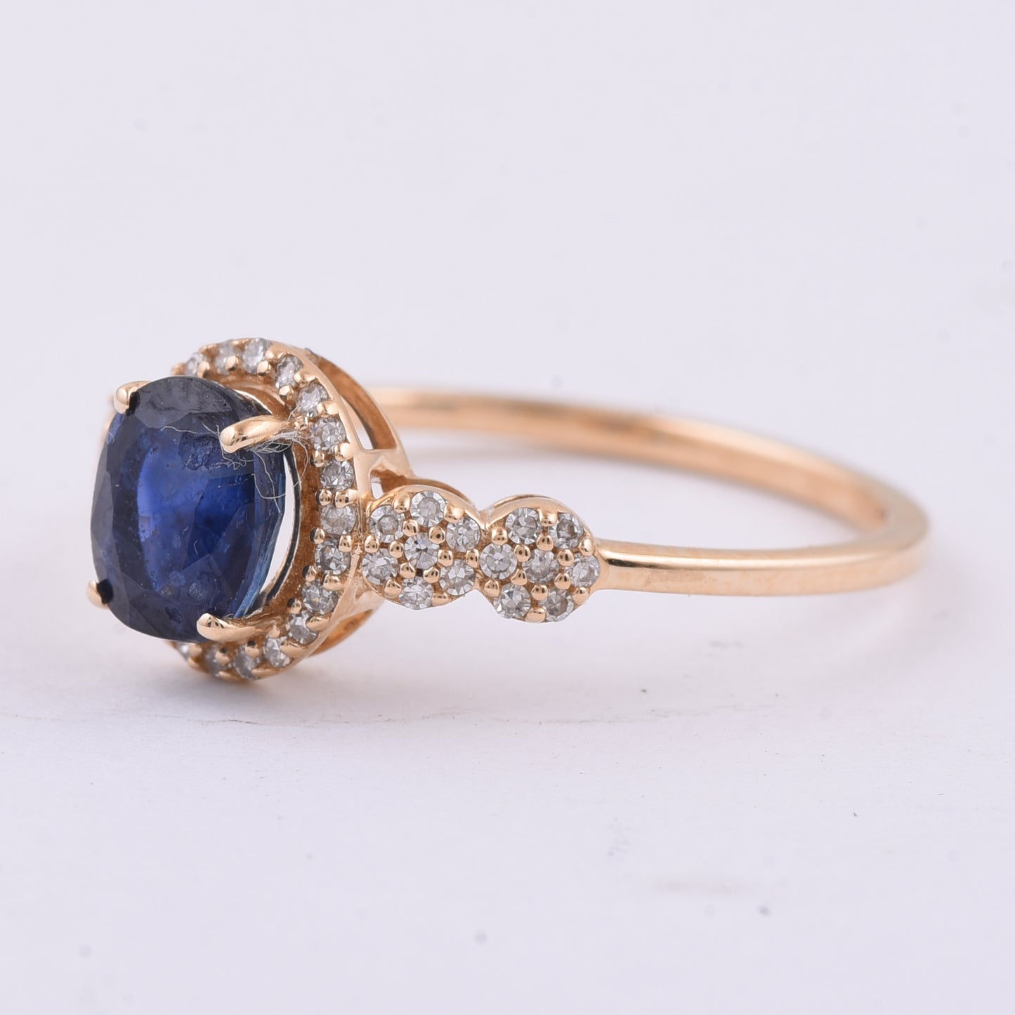 1.46 Ct Oval Natural Sapphire 14K Gold Ring