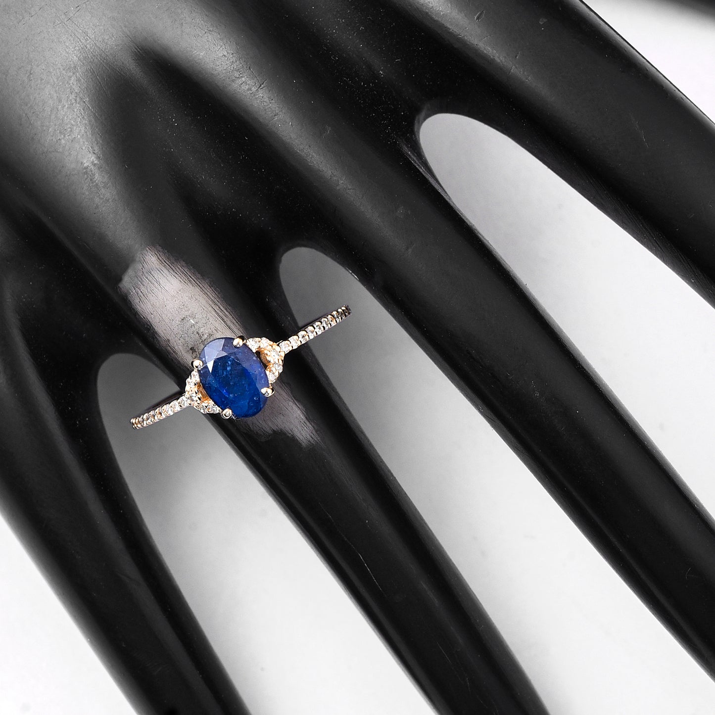 1.36 Ct Oval Mixed Cut Natural Sapphire 14K Gold Ring