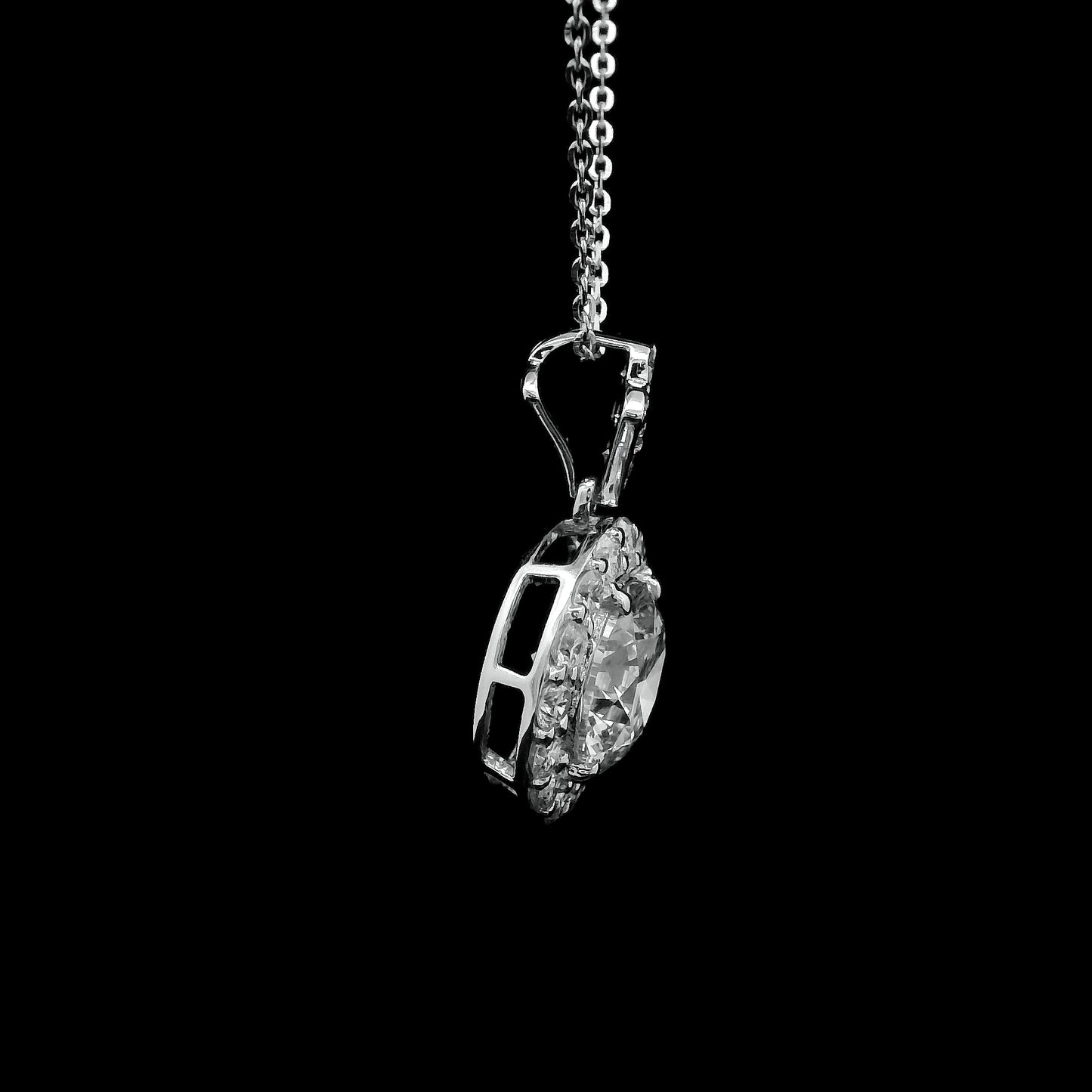 2.42 Carats Lab Grown Diamond 14K Gold Pendant