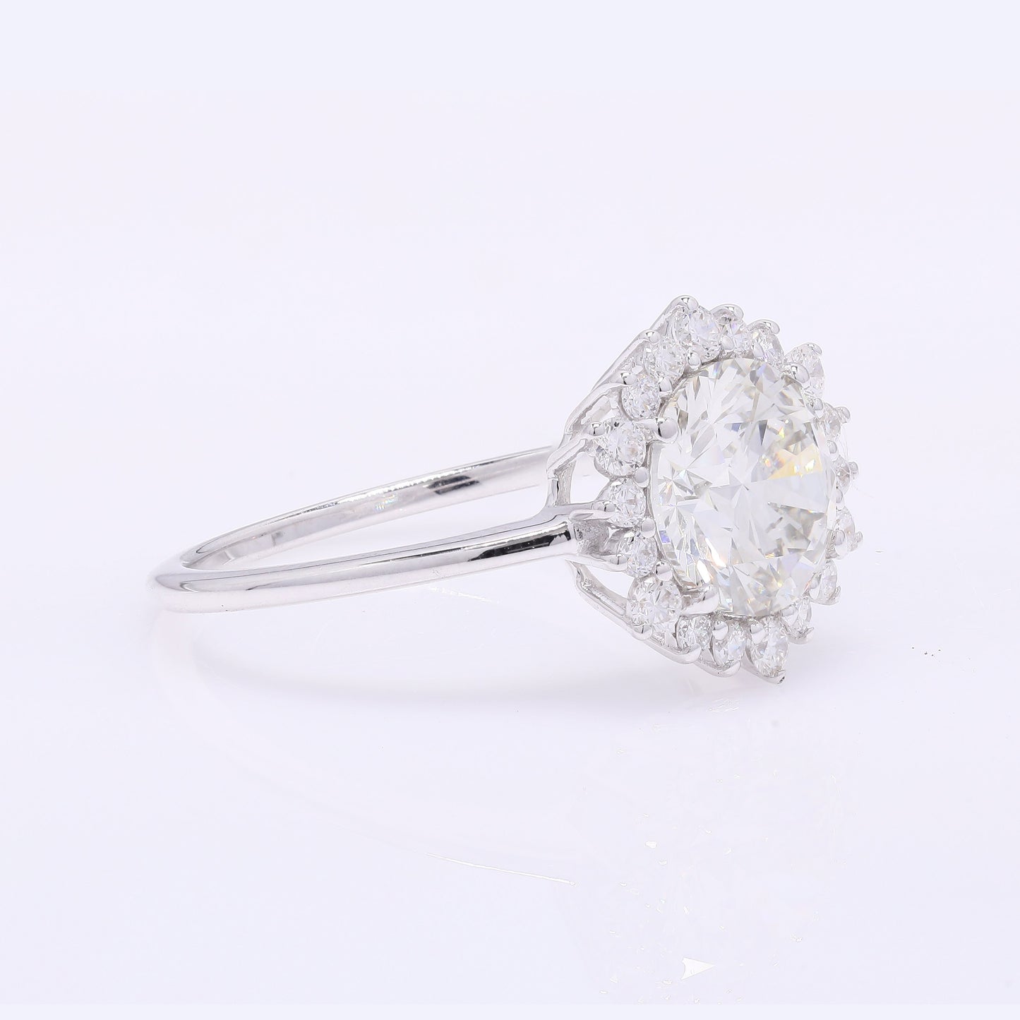 2.31 Carats Lab Grown Diamond 14K Gold Ring
