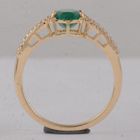 1.39 Ct Oval Emerald 9K Gold Ring
