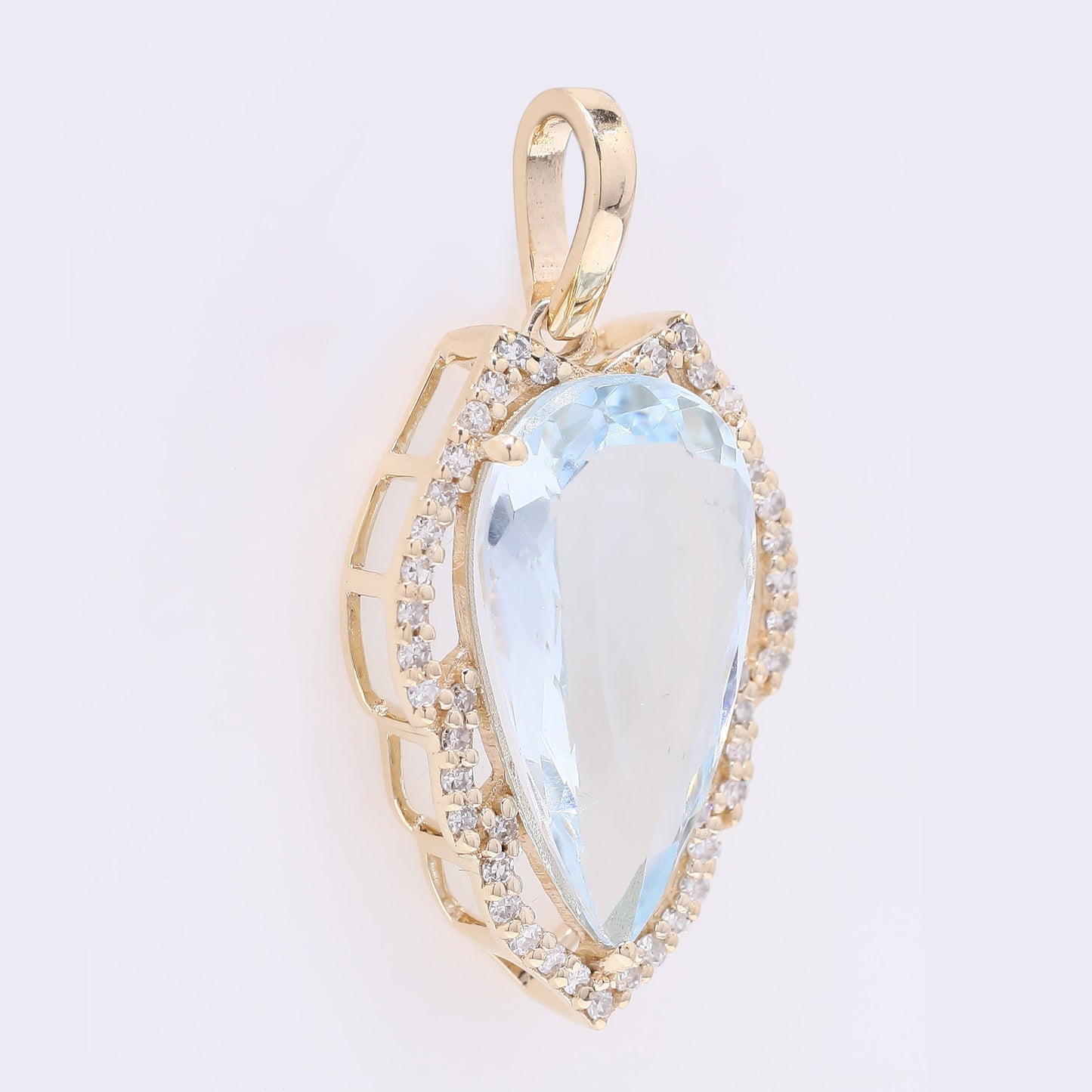 3.41 Ct Pear Mixed Cut Natural Aquamarine 14K Gold Pendant