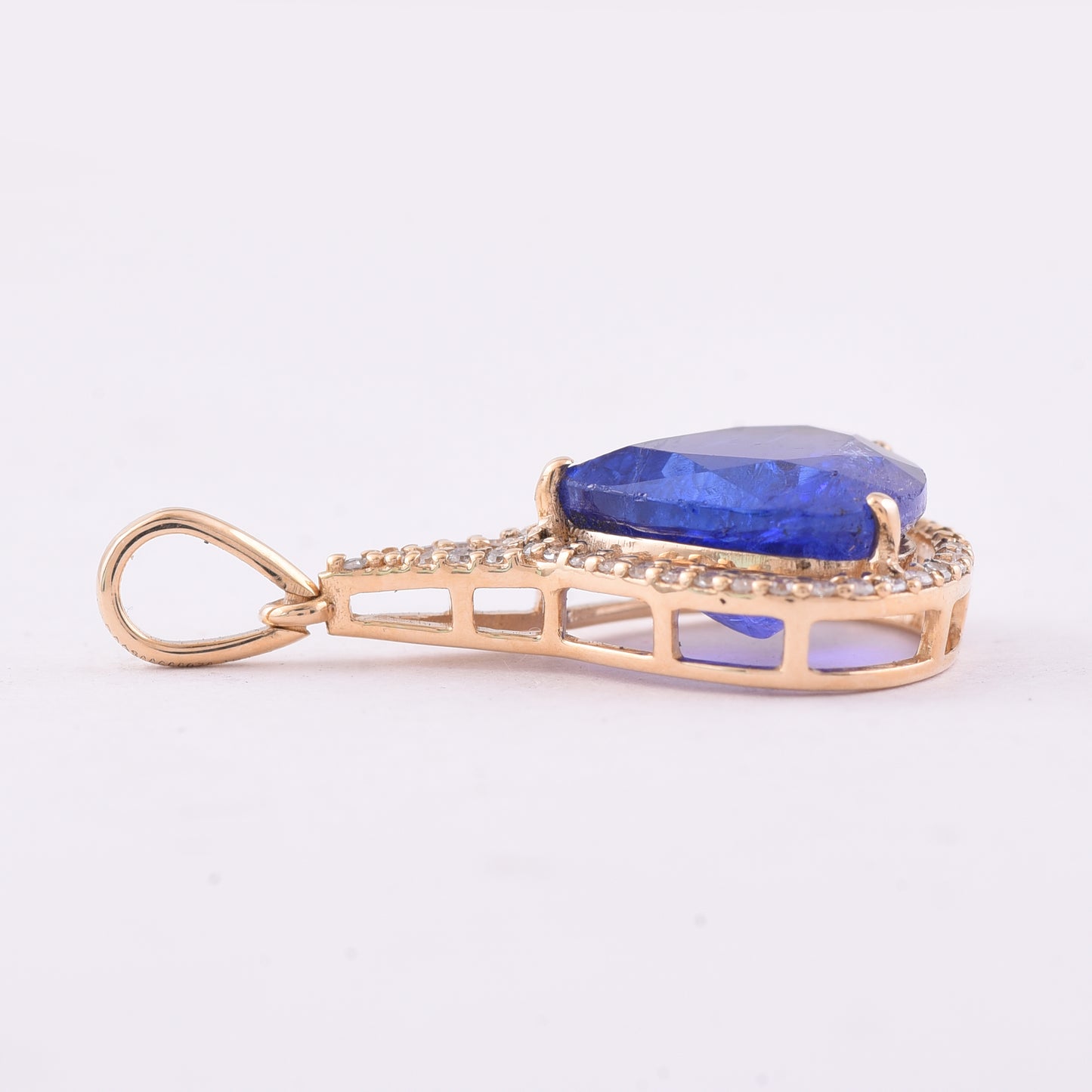3.51 Ct Pear Mixed Cut Natural Tanzanite 14K Gold Pendant