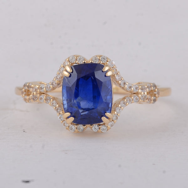 2.51 Ct Cushion Sapphire 9K Gold Ring
