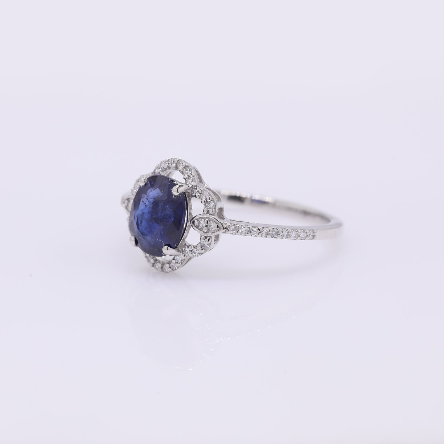 1.67 Ct Cushion Mixed Cut Natural Sapphire 950 Platinum Ring