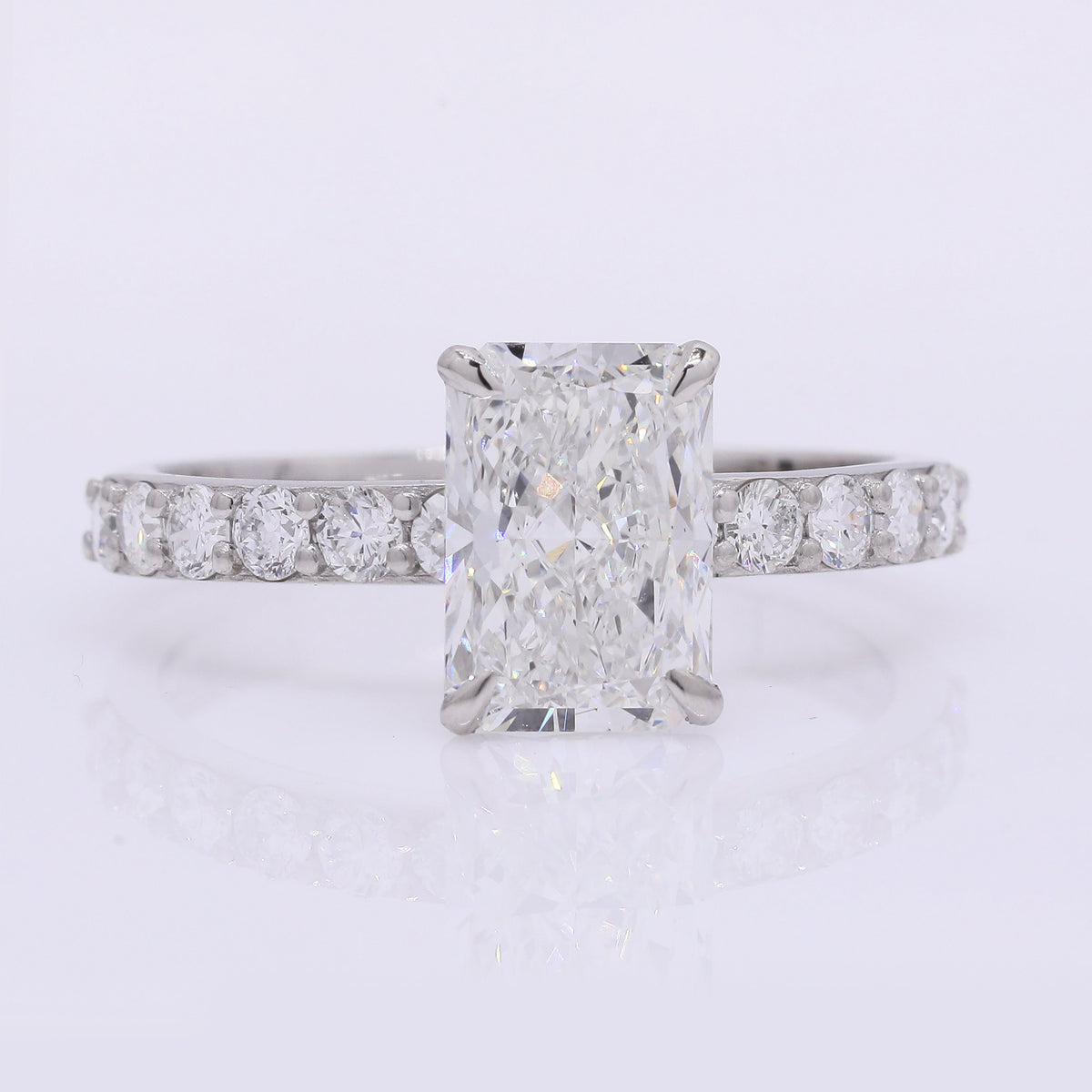 2.44 Carats Lab Grown Diamond 950 Platinum Ring