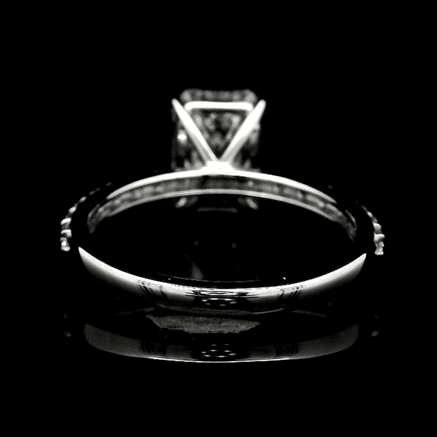 3.24 Carats Lab Grown Diamond 14K Gold Ring