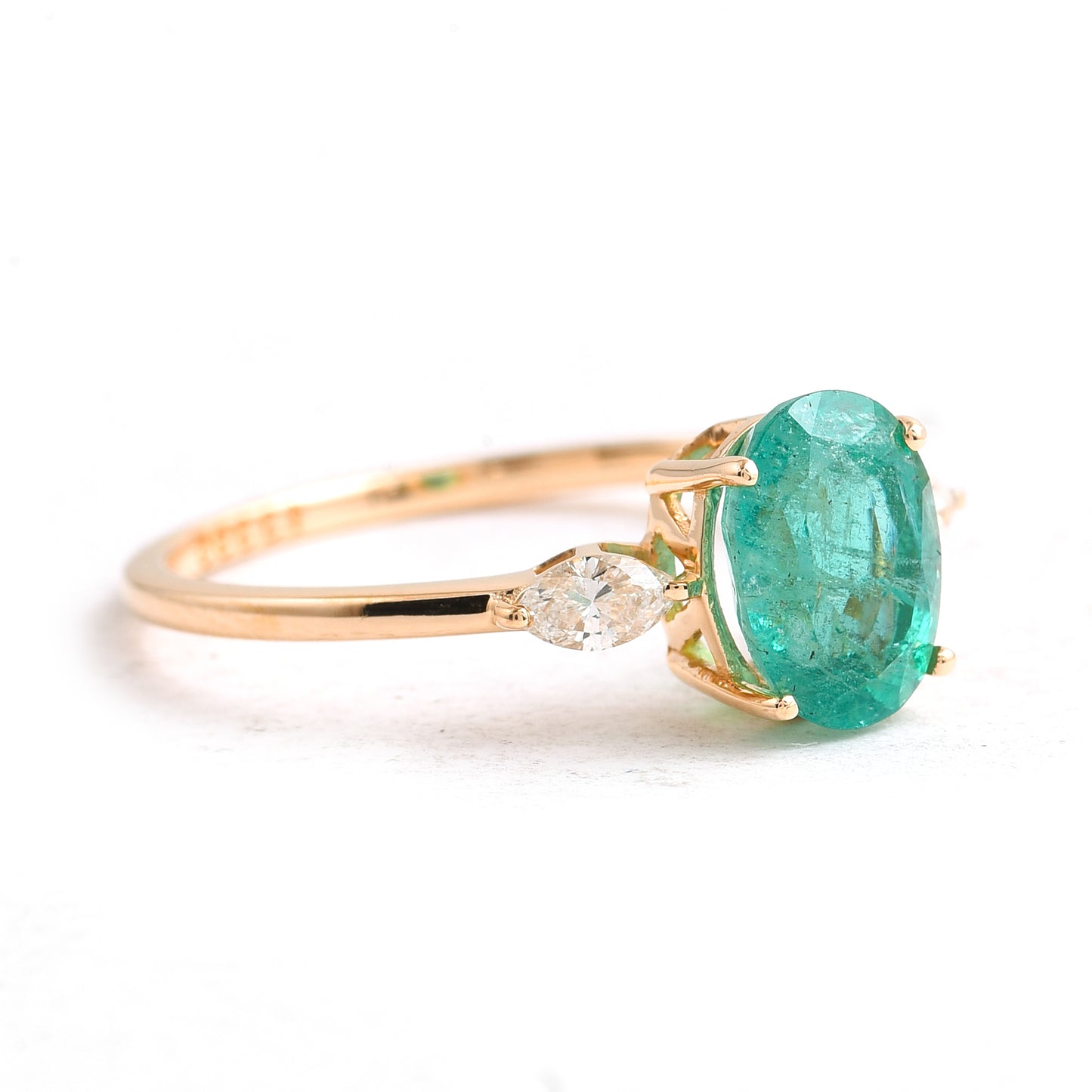 1.55 Ct Oval Emerald 14K Gold Ring