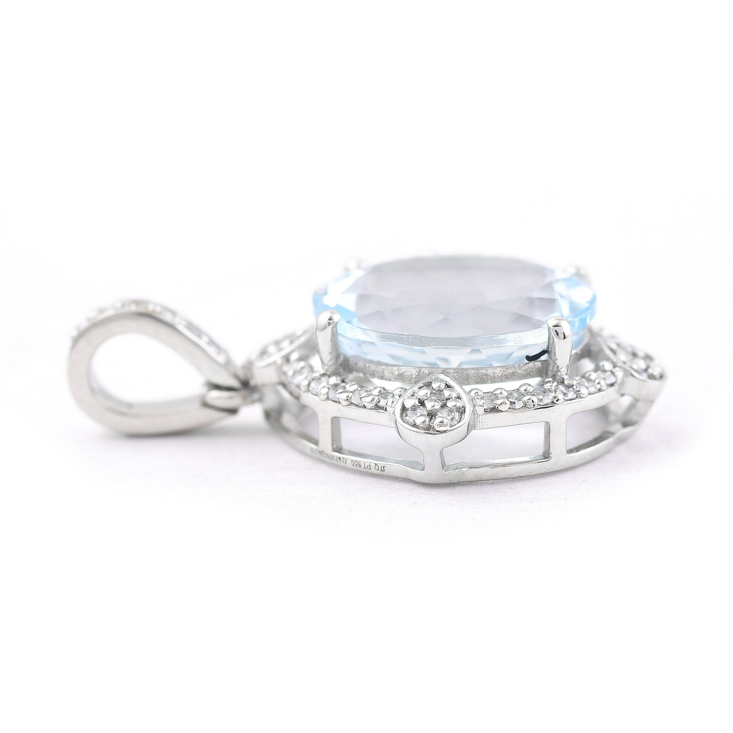 2.61 Ct Oval Mixed Cut Natural Aquamarine 950 Platinum Pendant