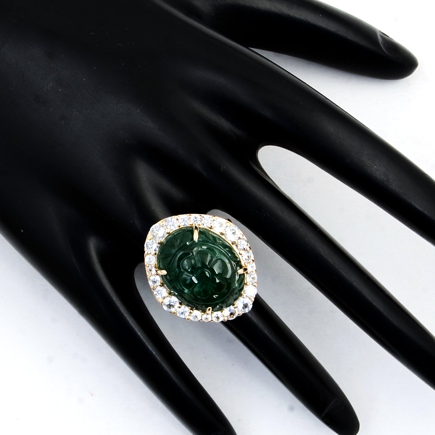 19.04 Ct Oval Carving Natural Beryl Emerald 14K Gold Ring