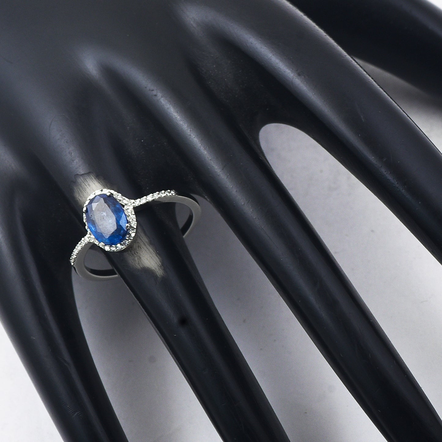 1.31 Ct Oval Mixed Cut Natural Sapphire 950 Platinum Ring