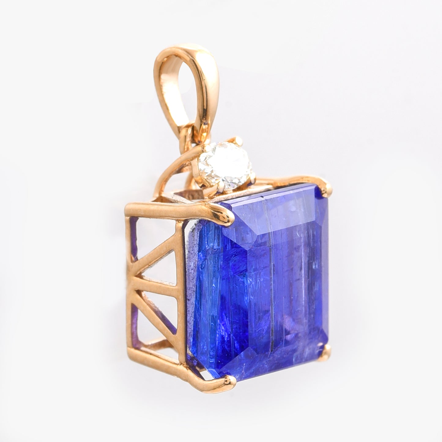 6.19 Ct Octagon Step Cut Natural Tanzanite 14K Gold Pendant